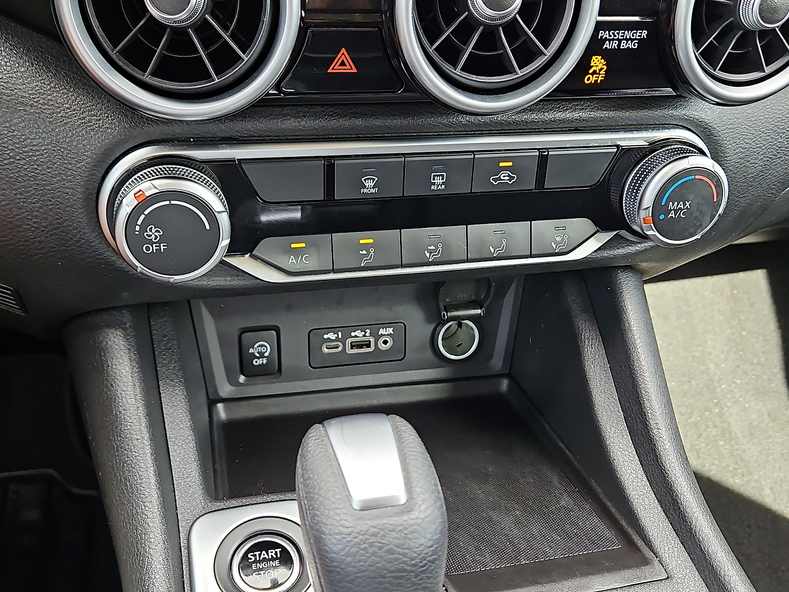 2025 Nissan Sentra photo 14 of 20