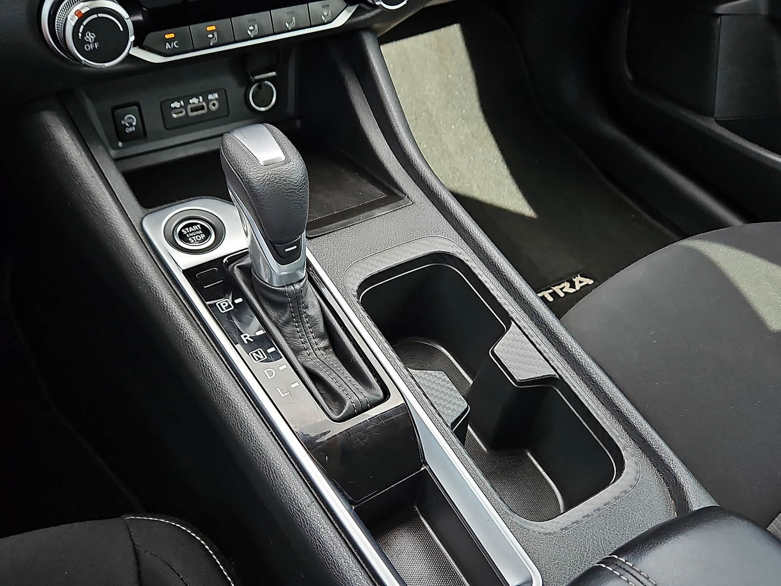 2025 Nissan Sentra photo 13 of 20