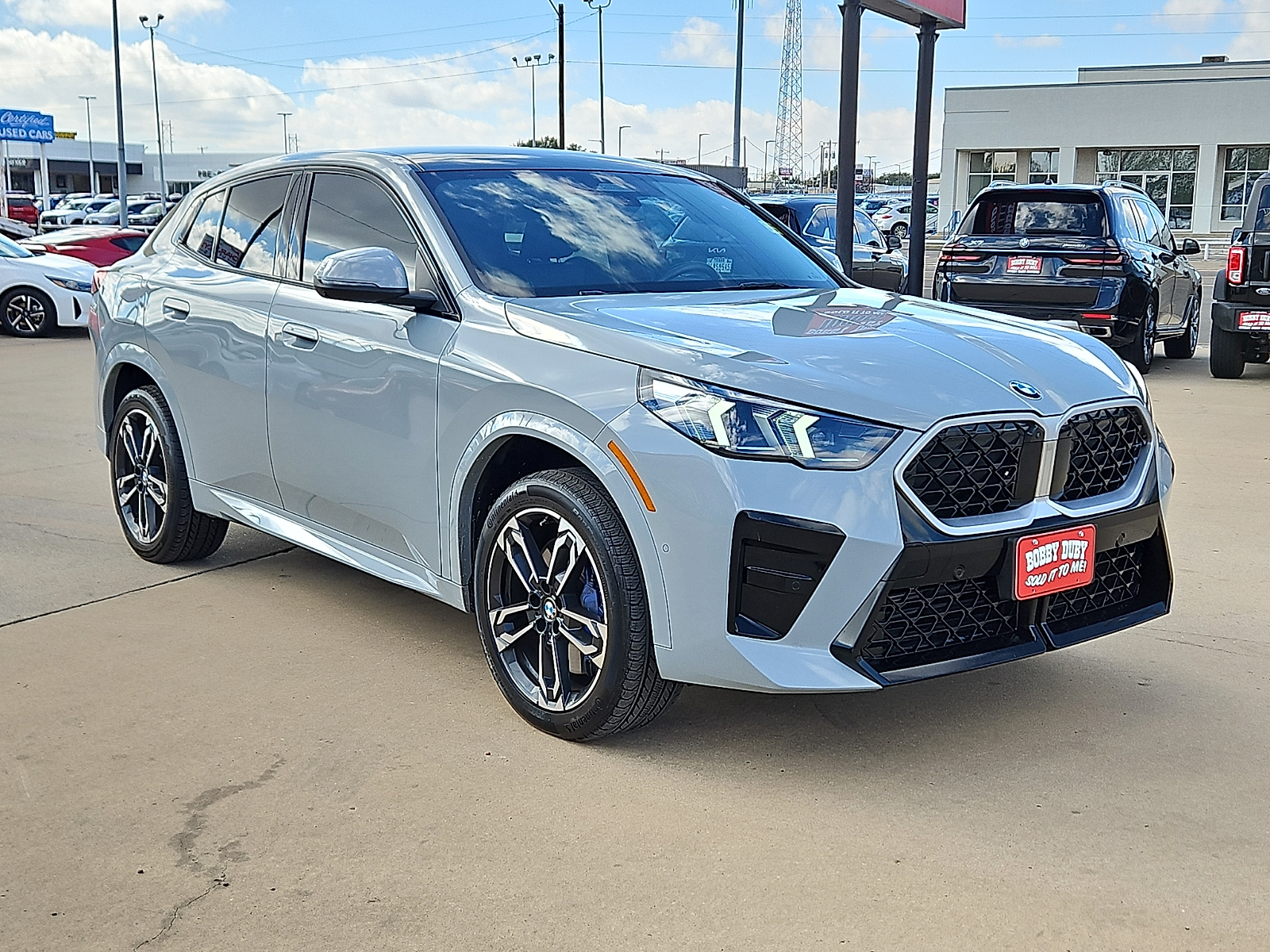 2026 BMW X2 photo 4 of 20