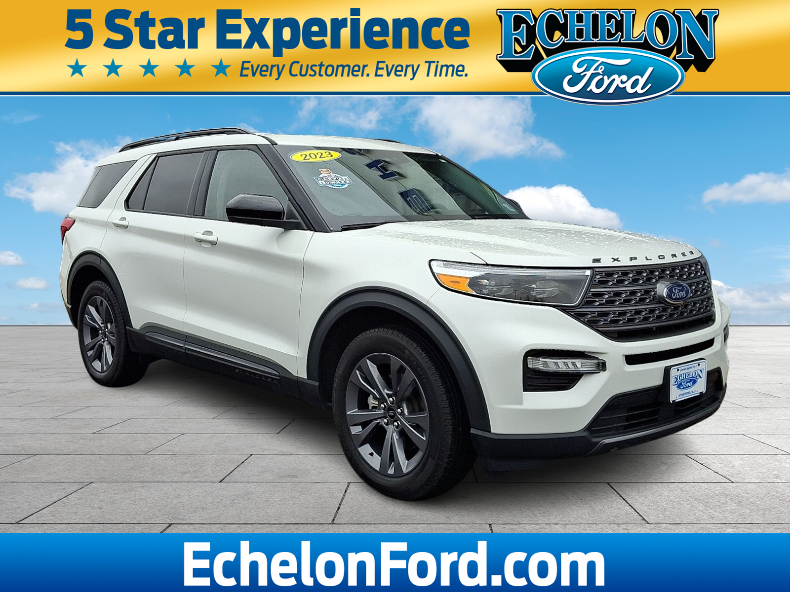 2023 Ford Explorer XLT AWD