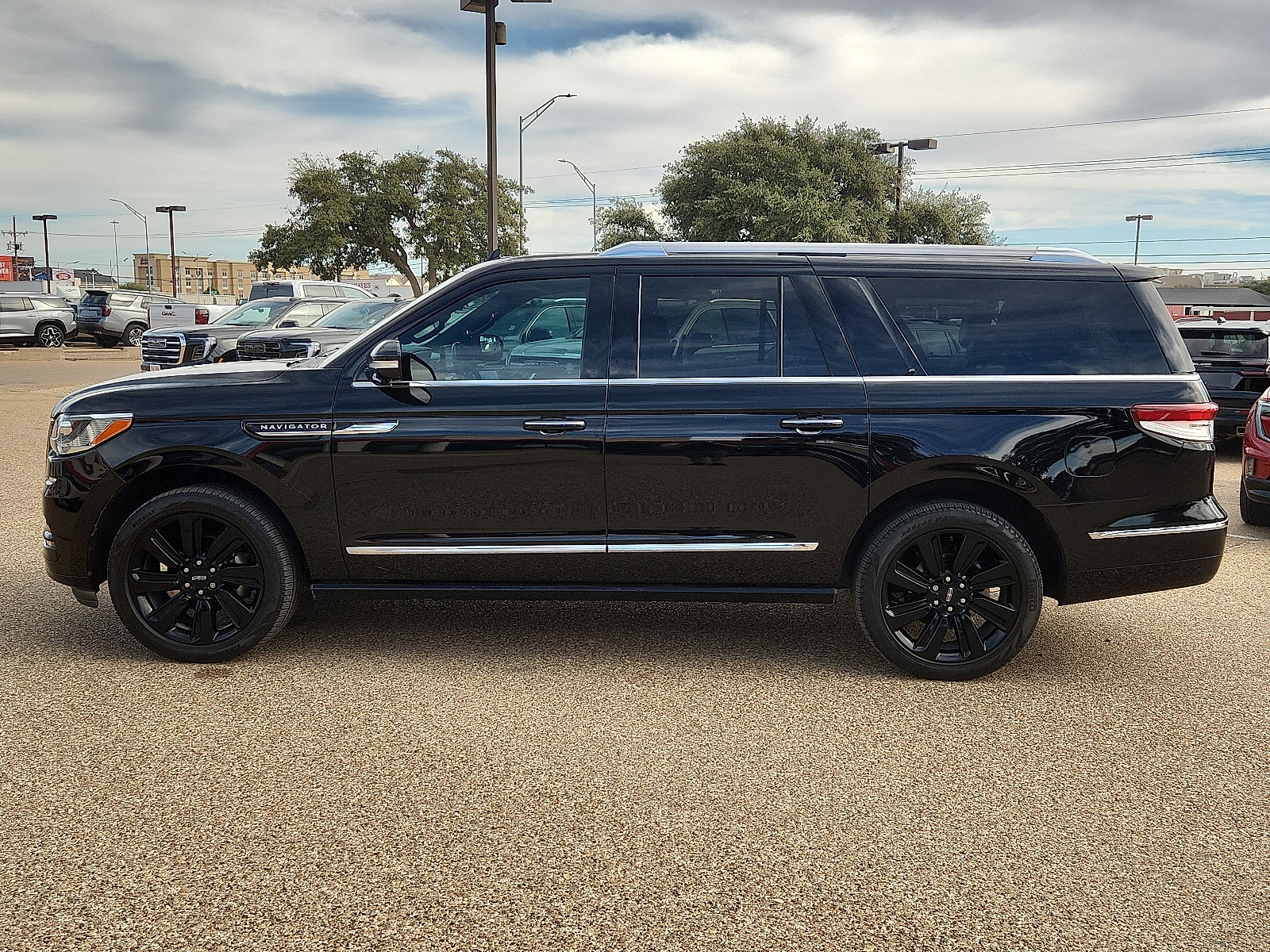2022 Lincoln Navigator L Reserve RWD