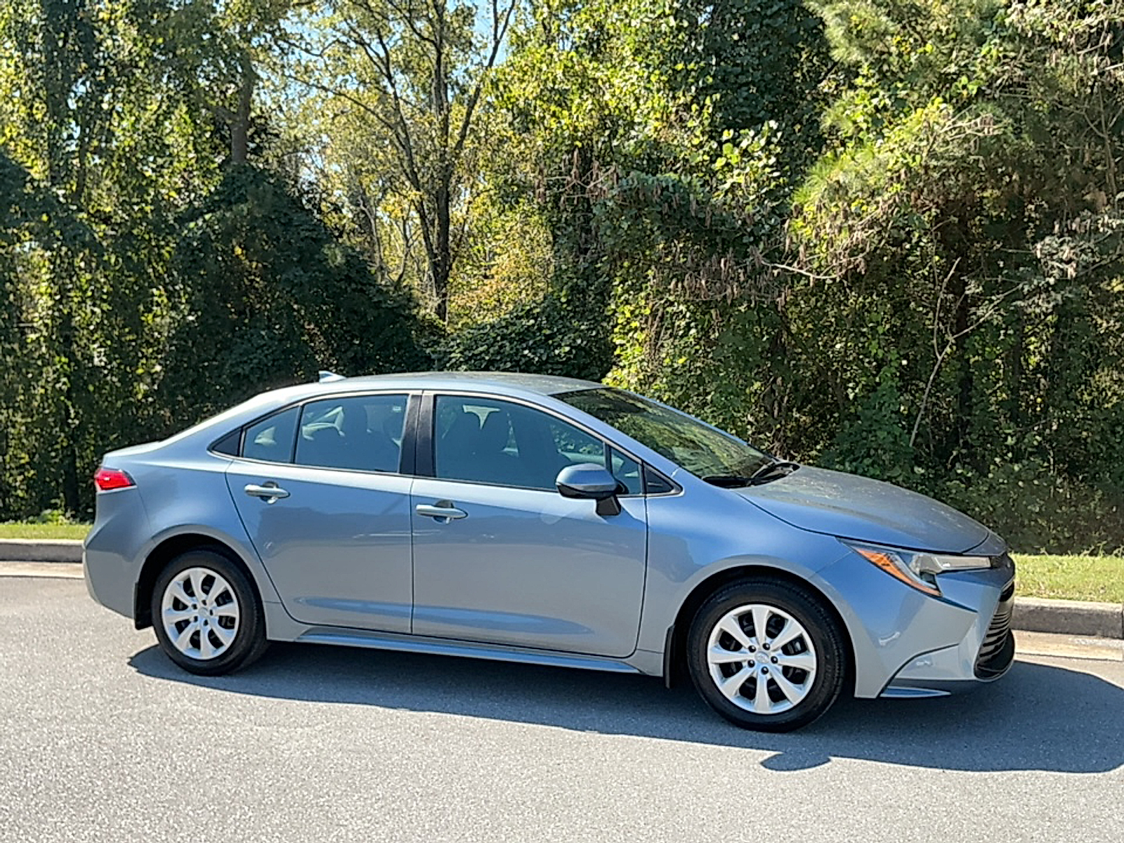 Celestite 2025 Toyota Corolla Sedan Front-Wheel Drive Automatic