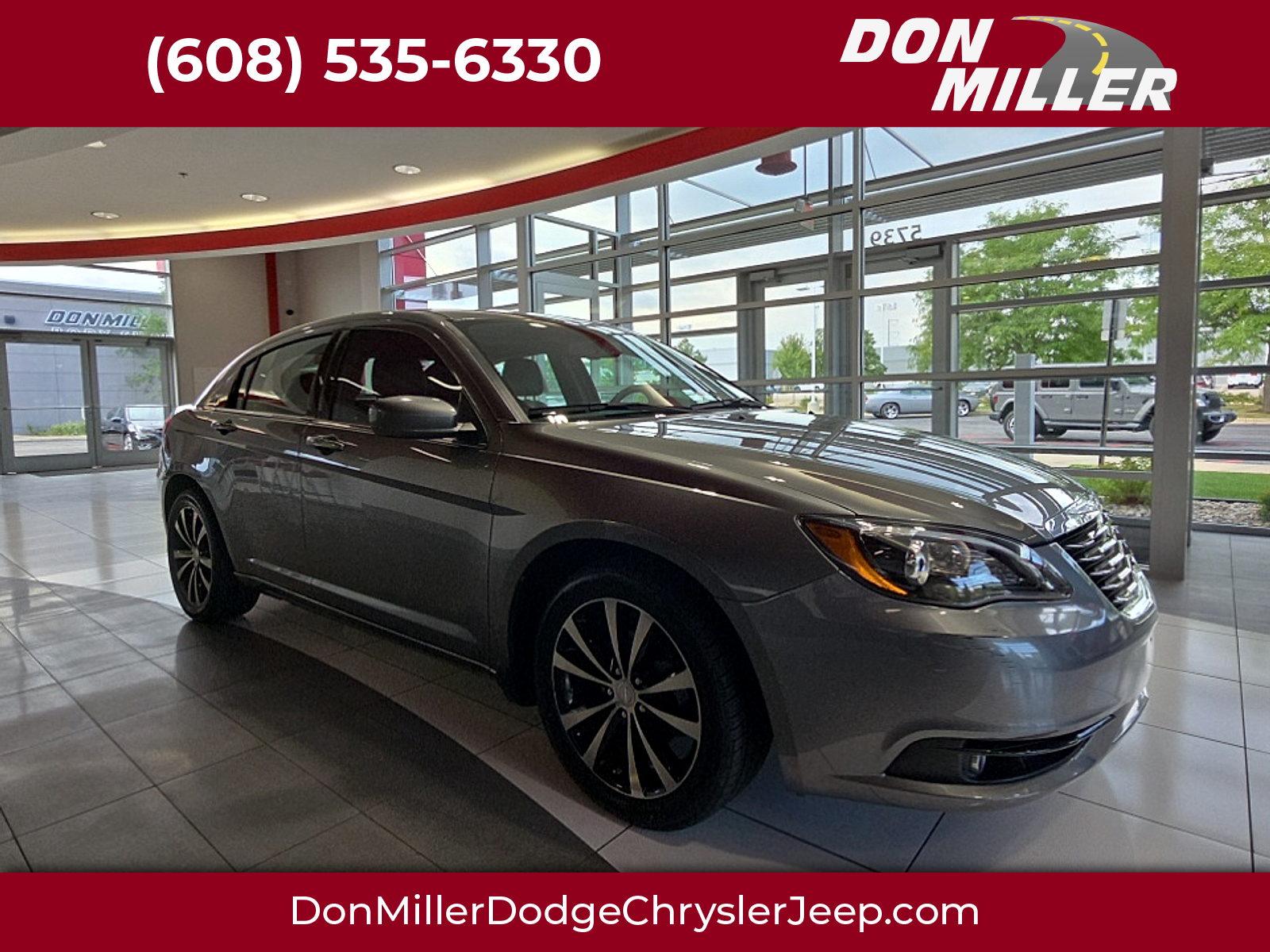 2013 Chrysler 200 Limited Sedan FWD
