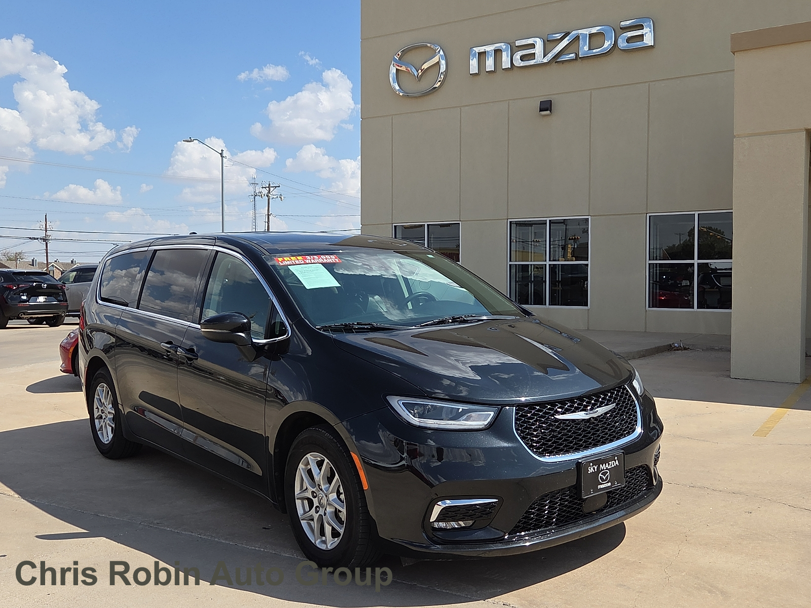  2023 Chrysler Pacifica Touring L FWD   