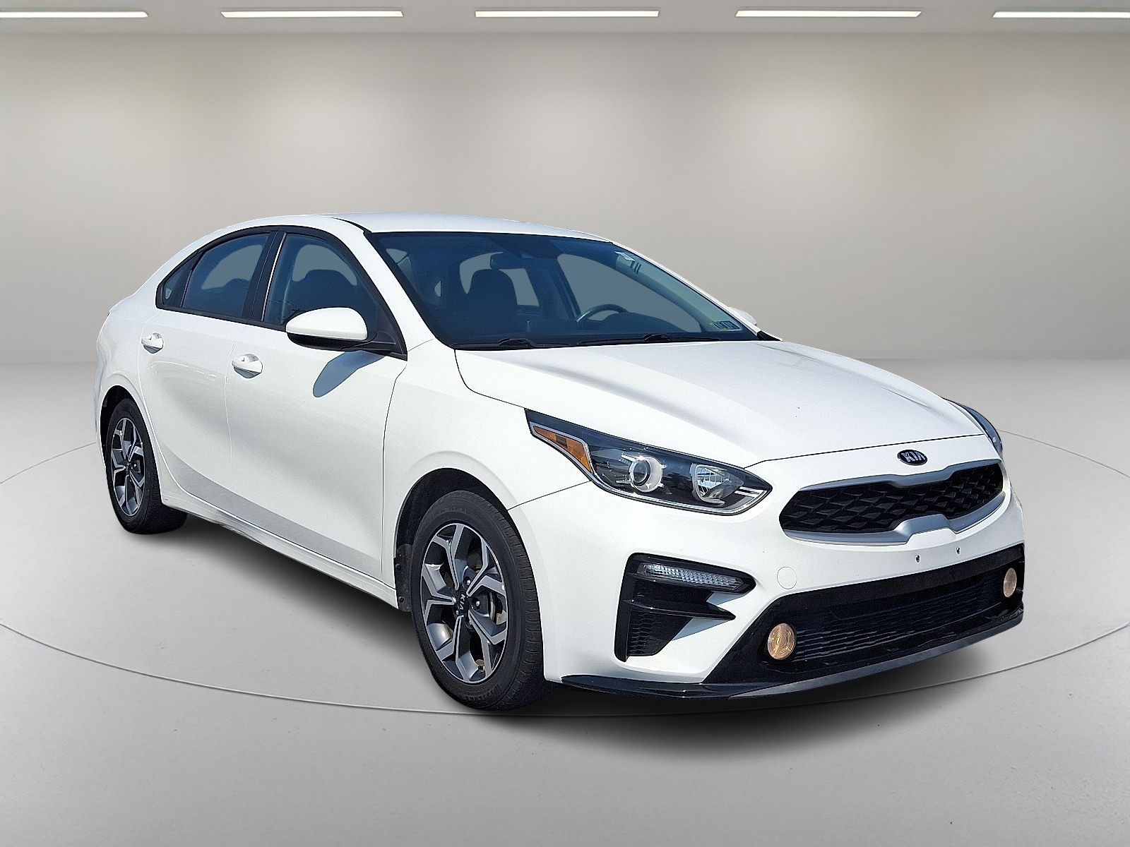 2021 Kia Forte LXS photo 2
