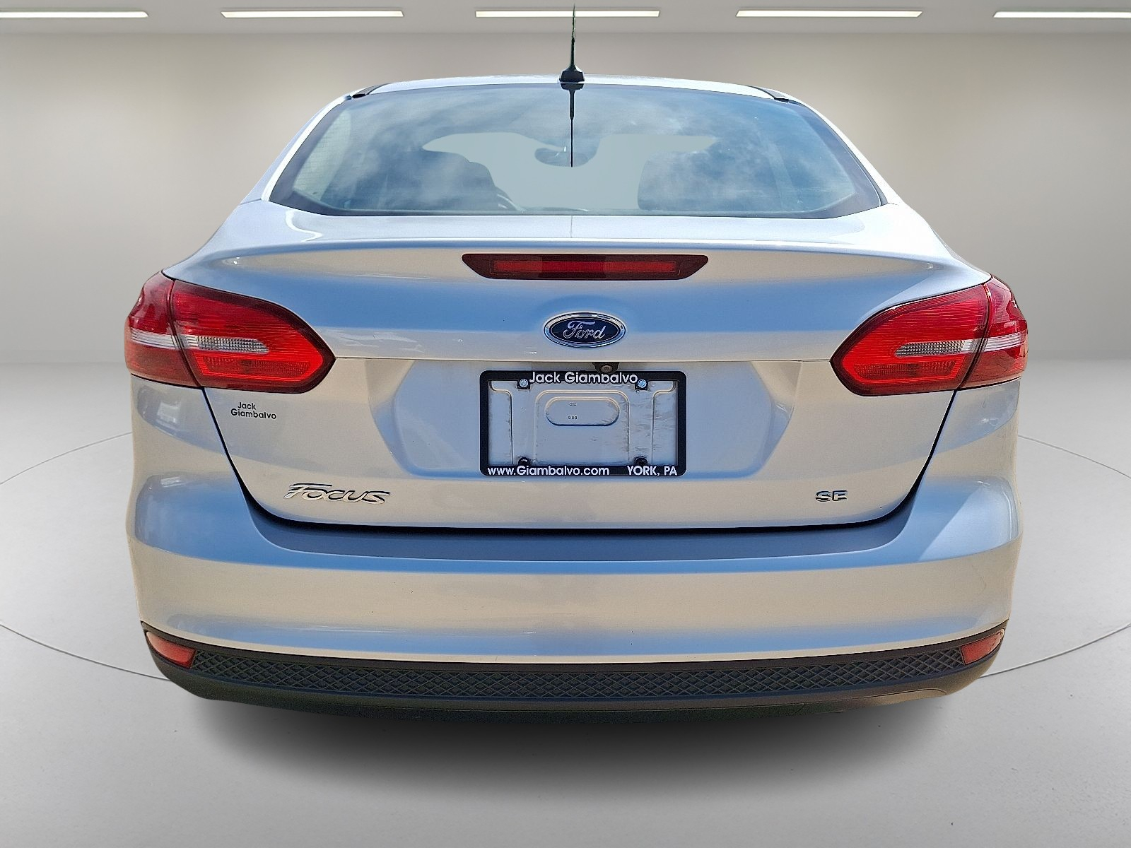 2017 Ford Focus SE photo 9