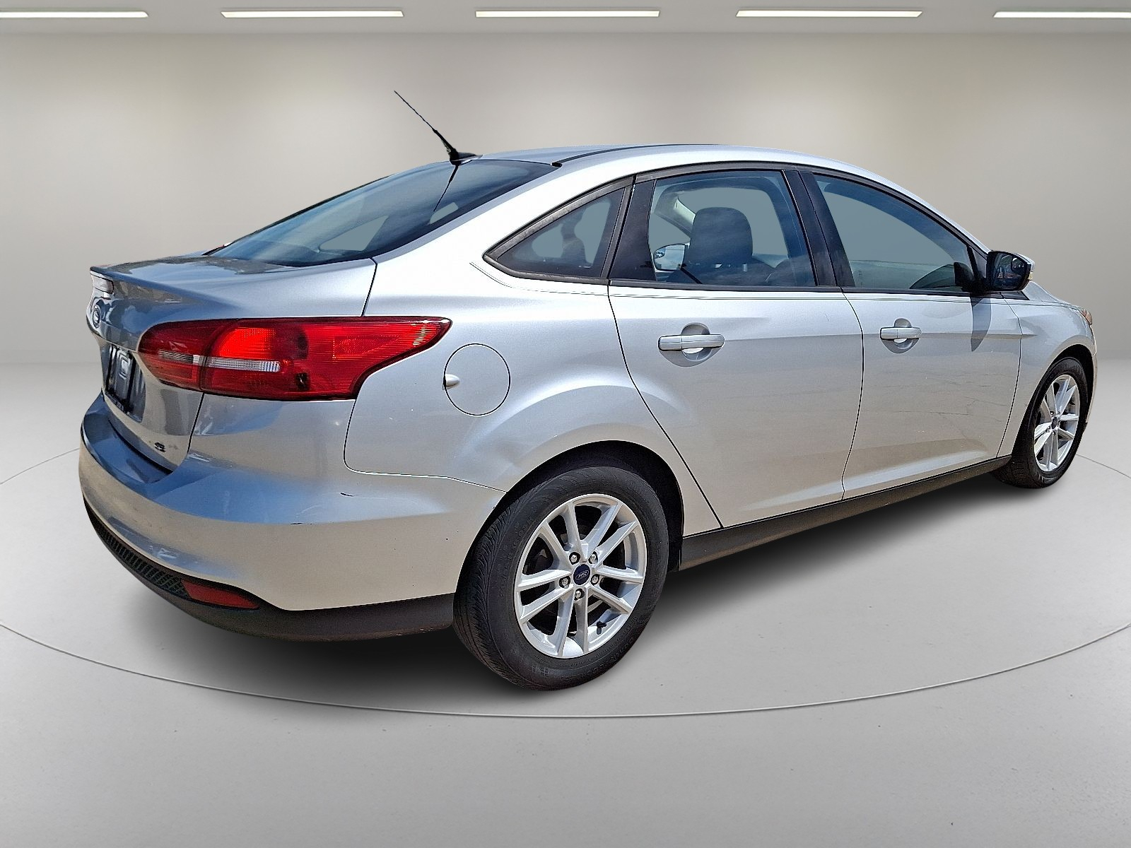 2017 Ford Focus SE photo 11