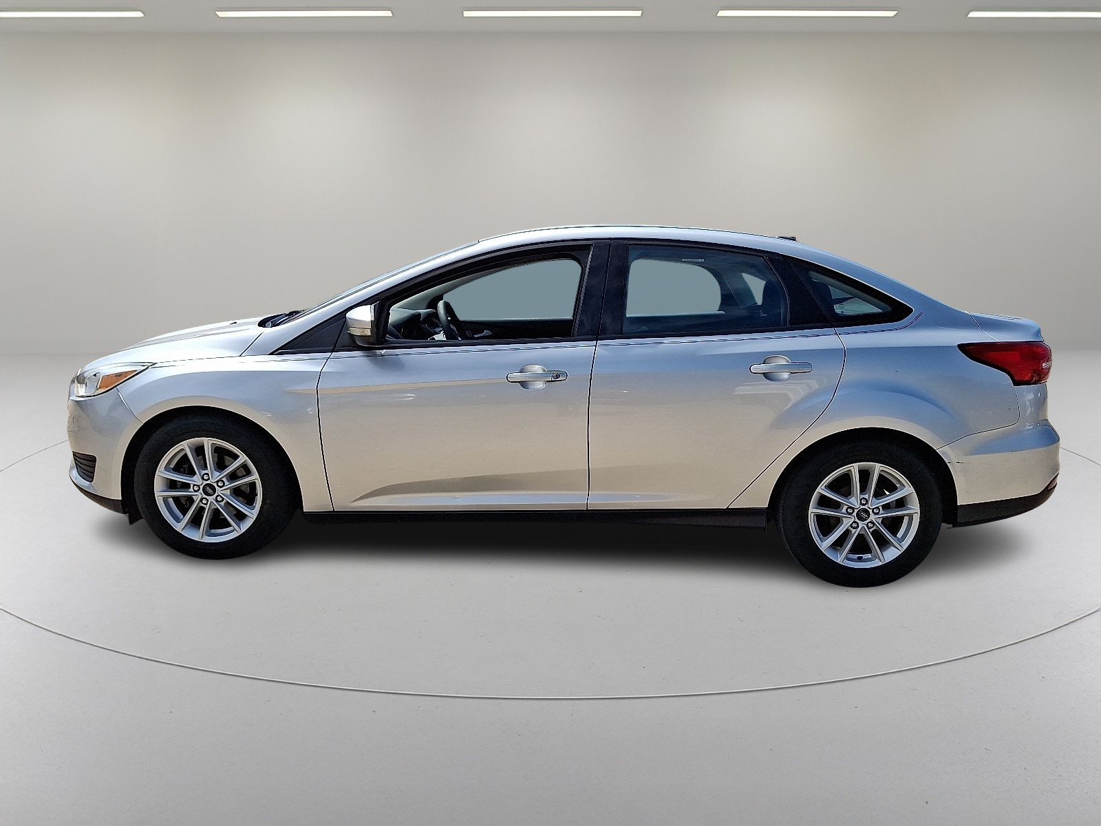 2017 Ford Focus SE photo 6
