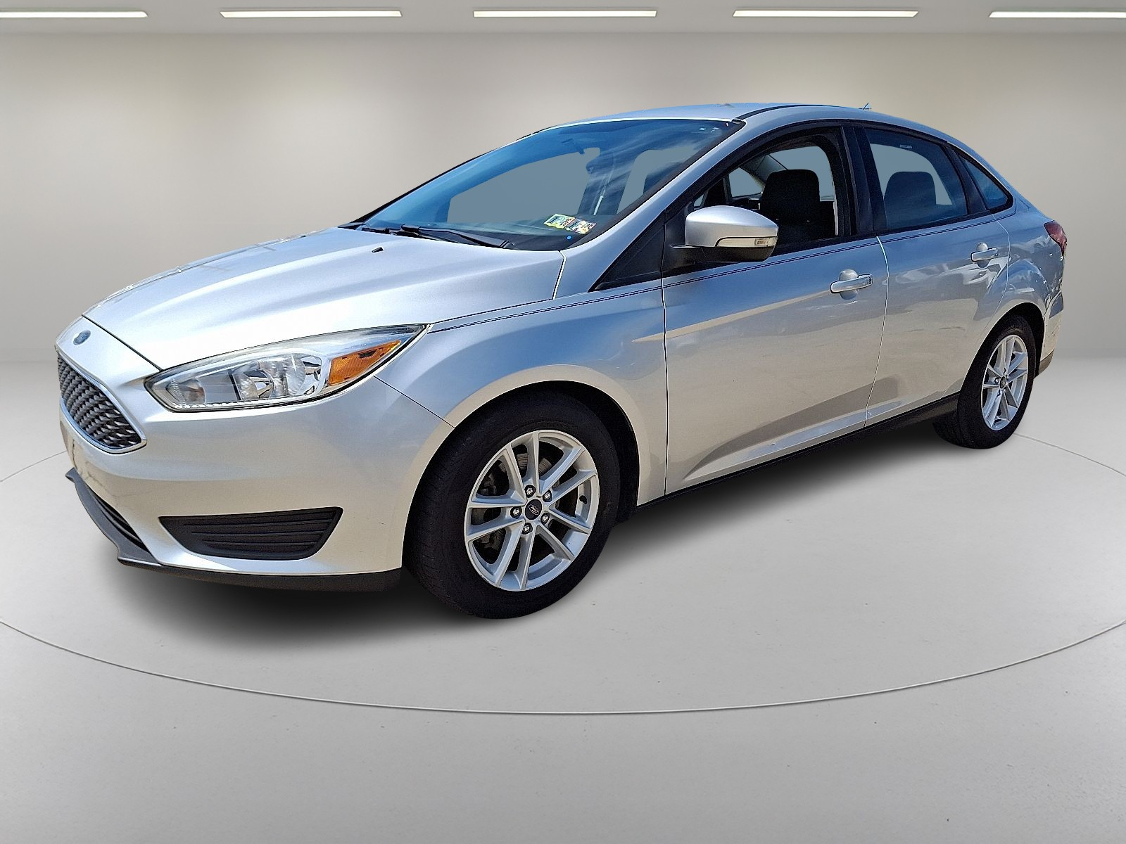 2017 Ford Focus SE photo 5