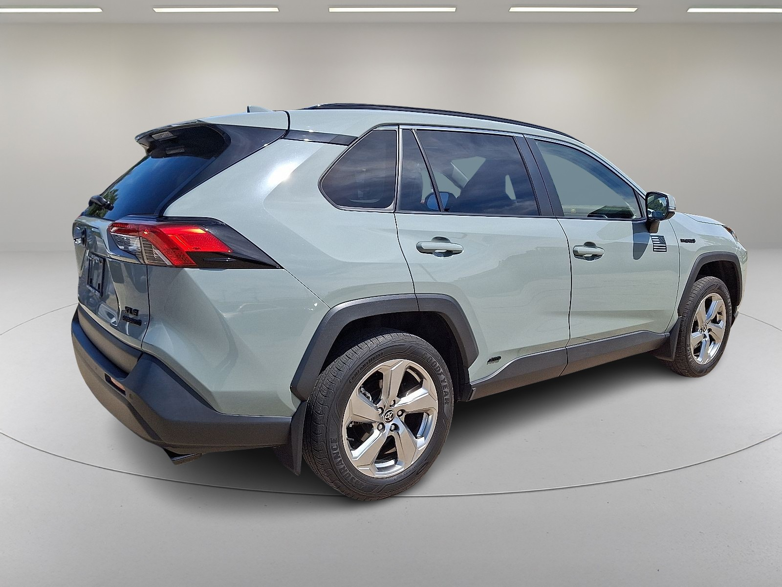 2021 Toyota RAV4 Hybrid XLE Premium photo 11
