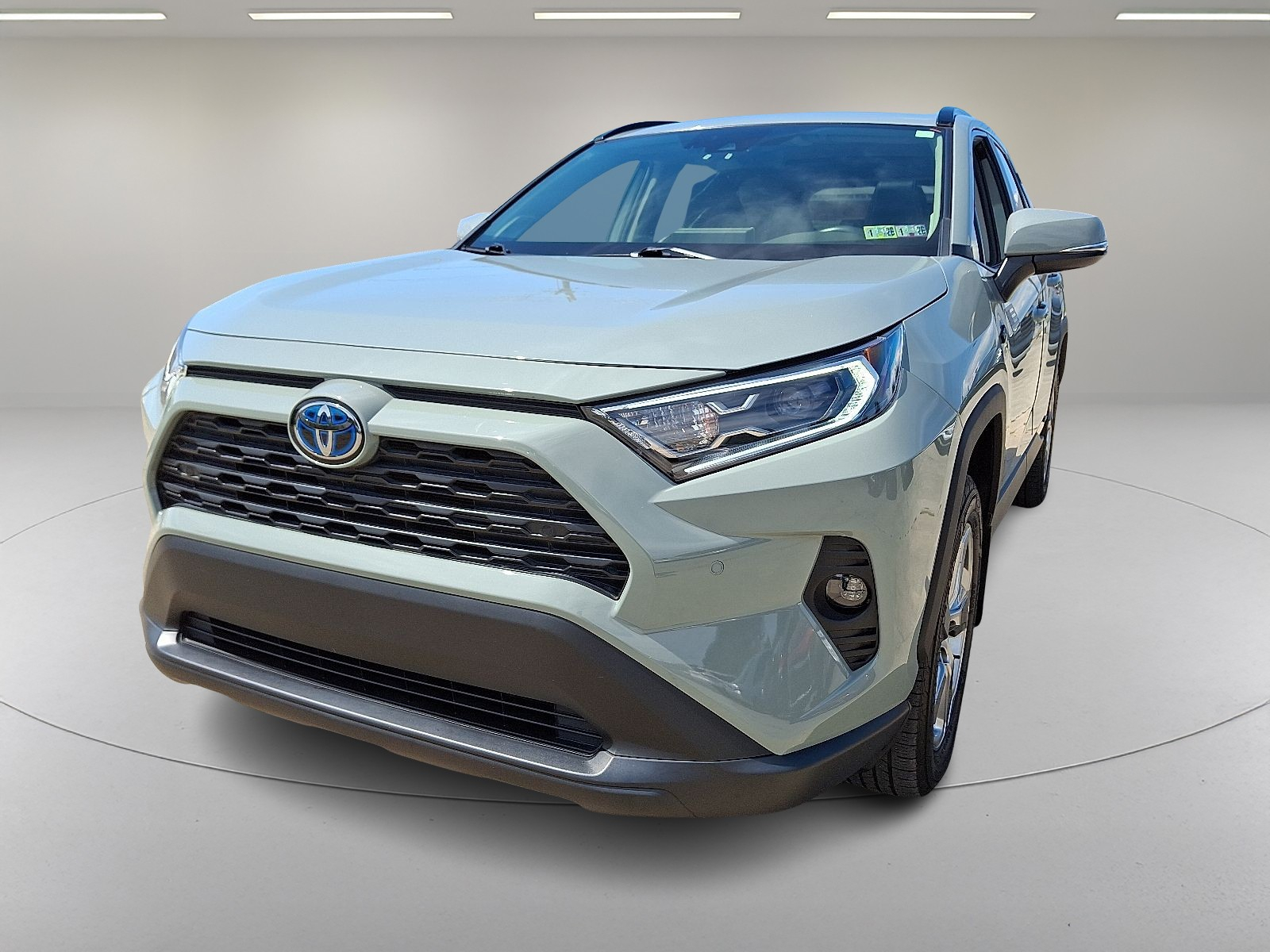 2021 Toyota RAV4 Hybrid XLE Premium photo 4