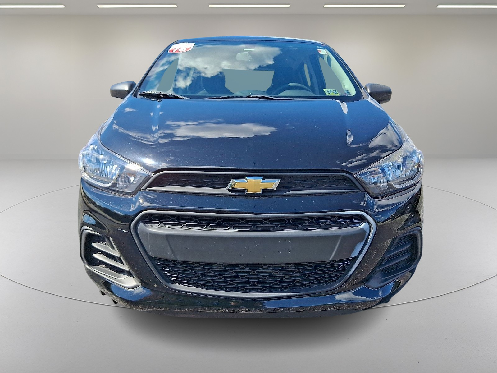 2018 Chevrolet Spark LS photo 2