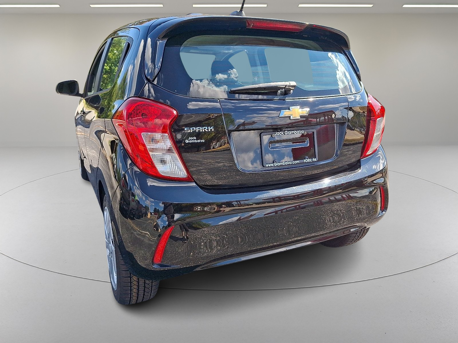 2018 Chevrolet Spark LS photo 7
