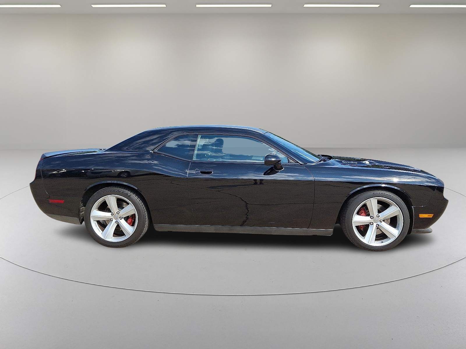 2009 Dodge Challenger SRT8 photo 12