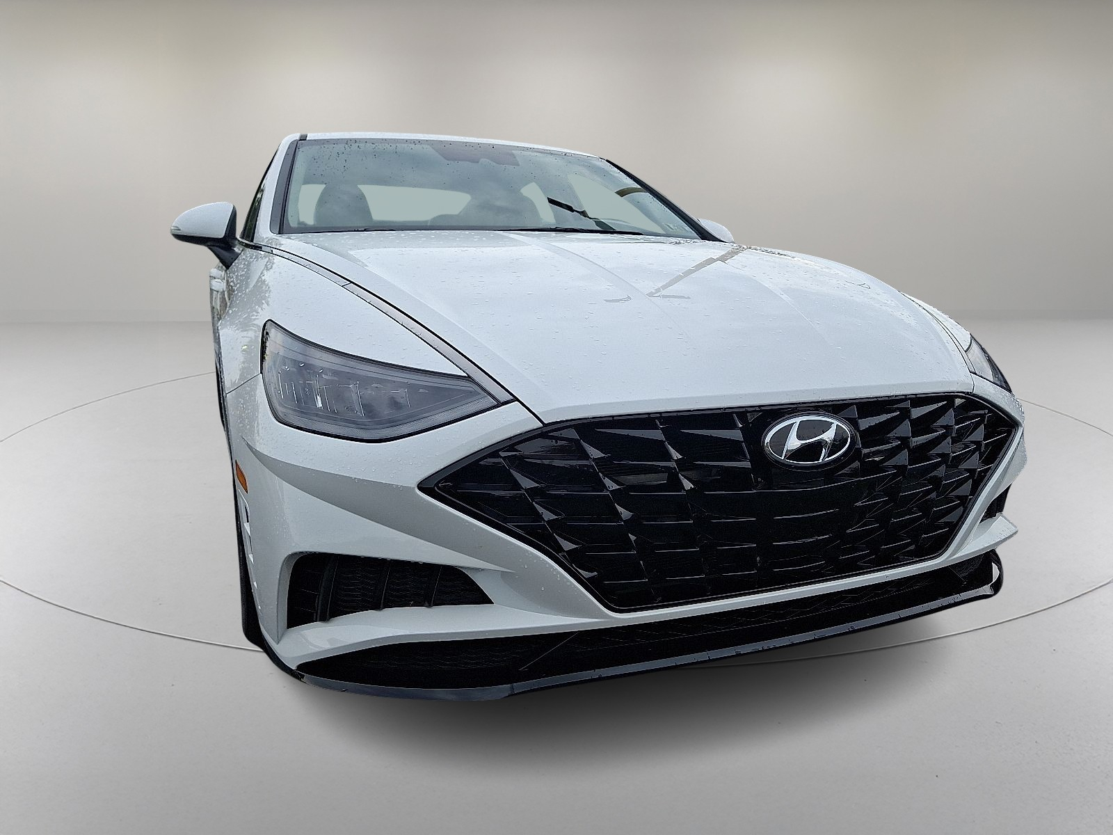 2022 Hyundai Sonata SEL photo 2