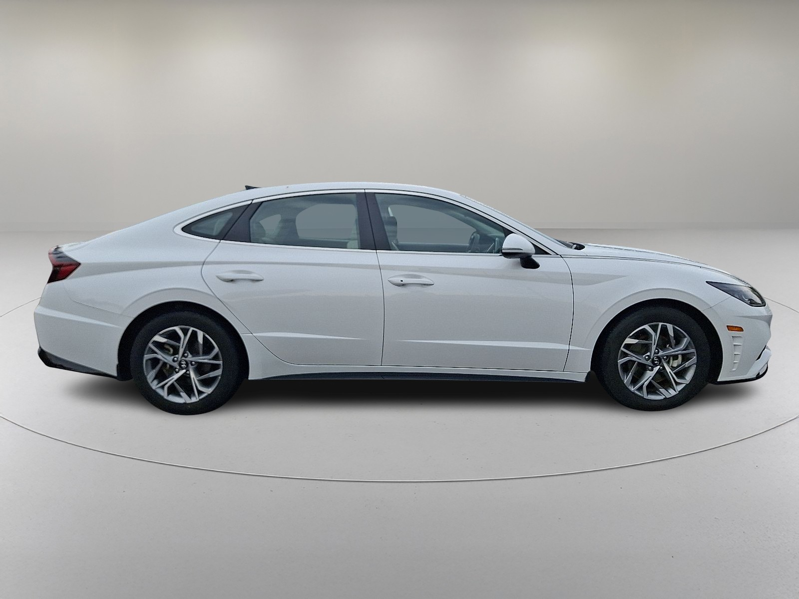 2022 Hyundai Sonata SEL photo 12