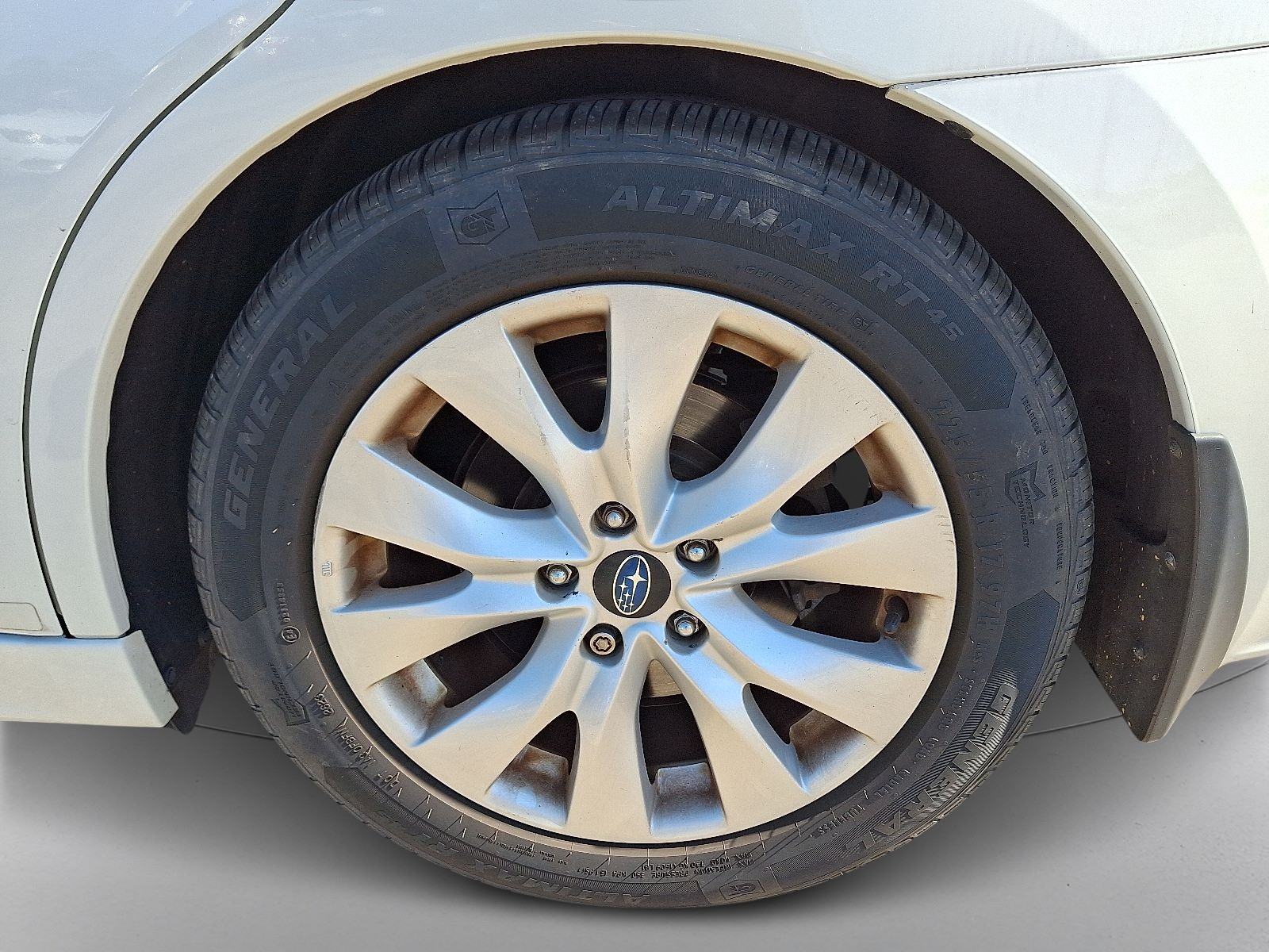 2015 Subaru Legacy 2.5i Premium photo 7