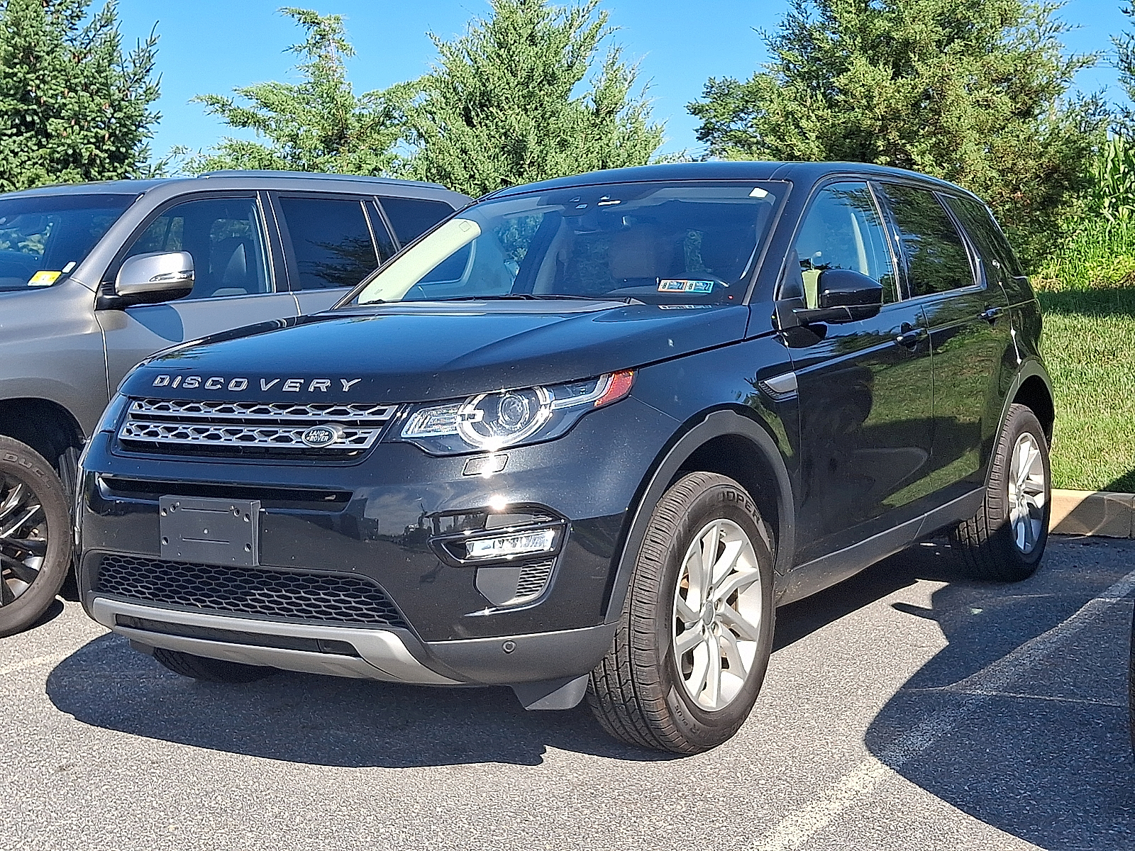 Santorini Black Metallic 2018 Land Rover Discovery Sport SUV / Crossover All-Wheel Drive Automatic