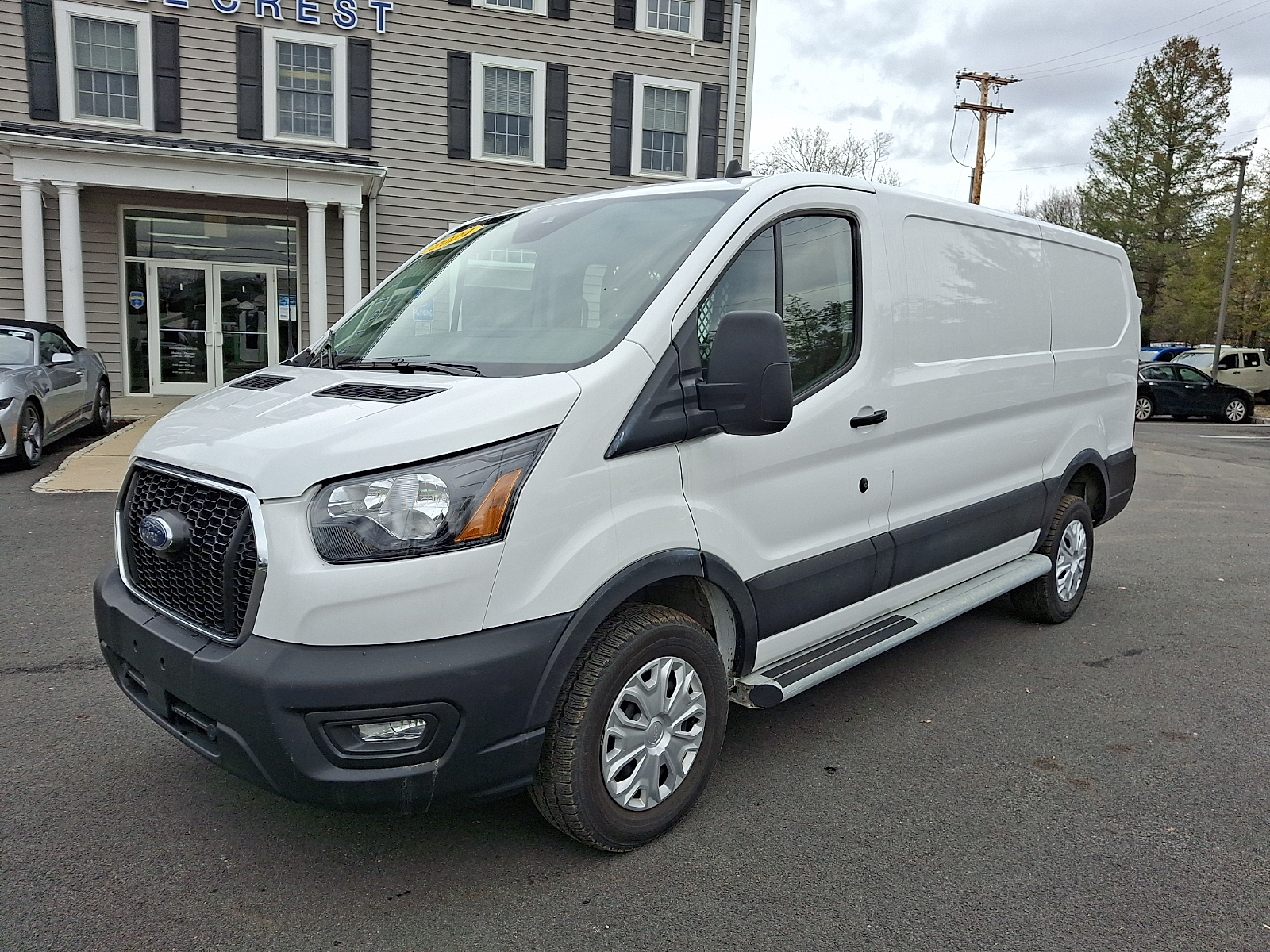 2024 Ford Transit Cargo 250 Low Roof LB RWD