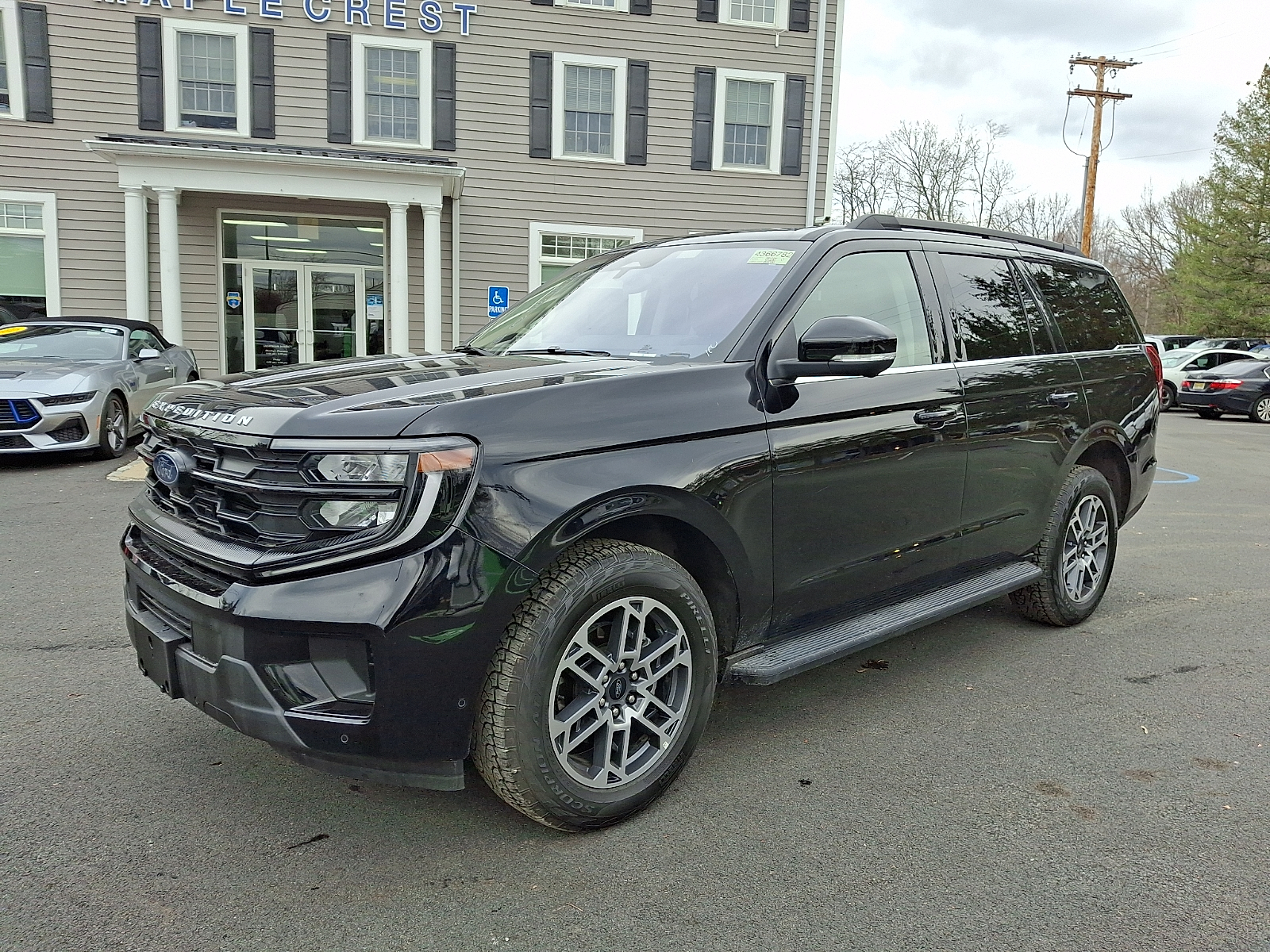 2025 Ford Expedition Active 4WD