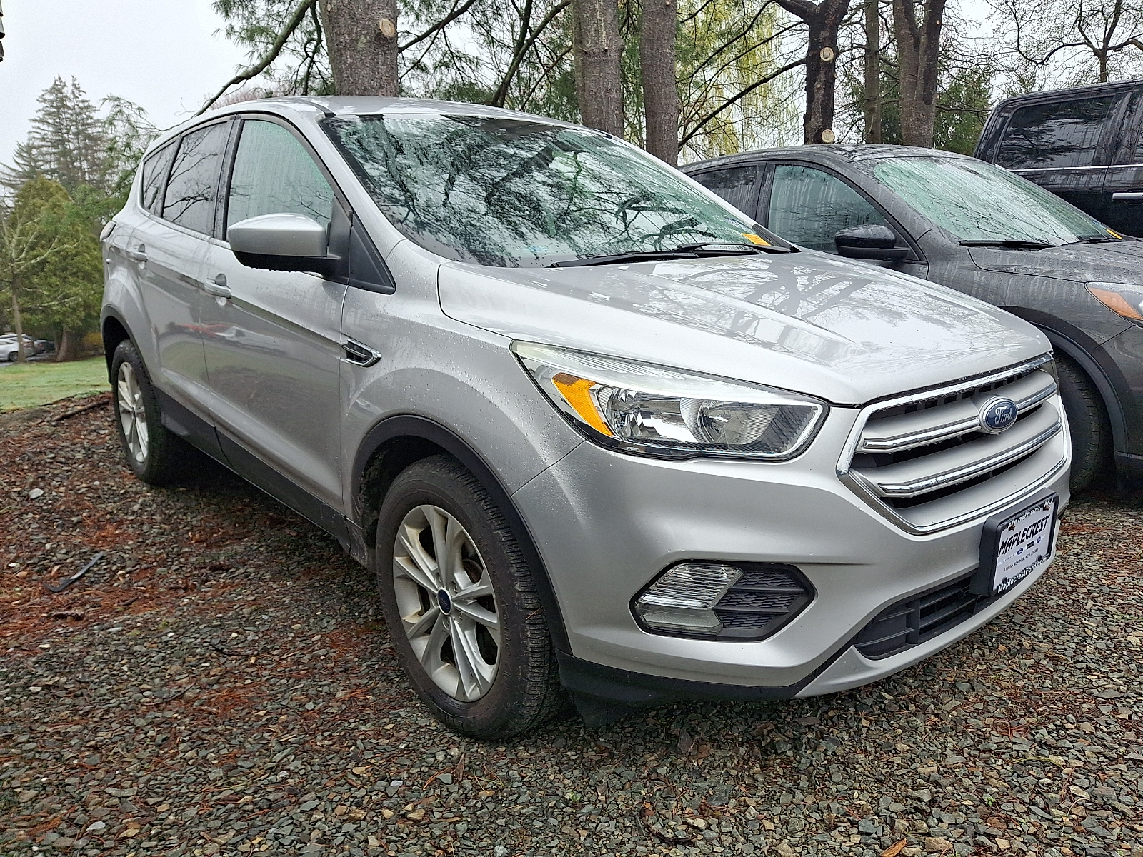 Ingot Silver 2017 Ford Escape SE AWD SUV / Crossover All-Wheel Drive Automatic