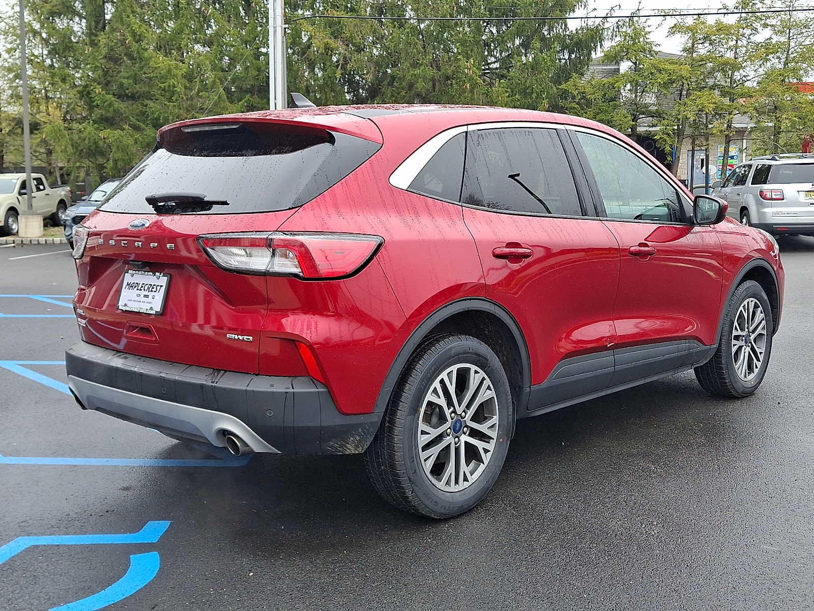 View vehicle photo 6