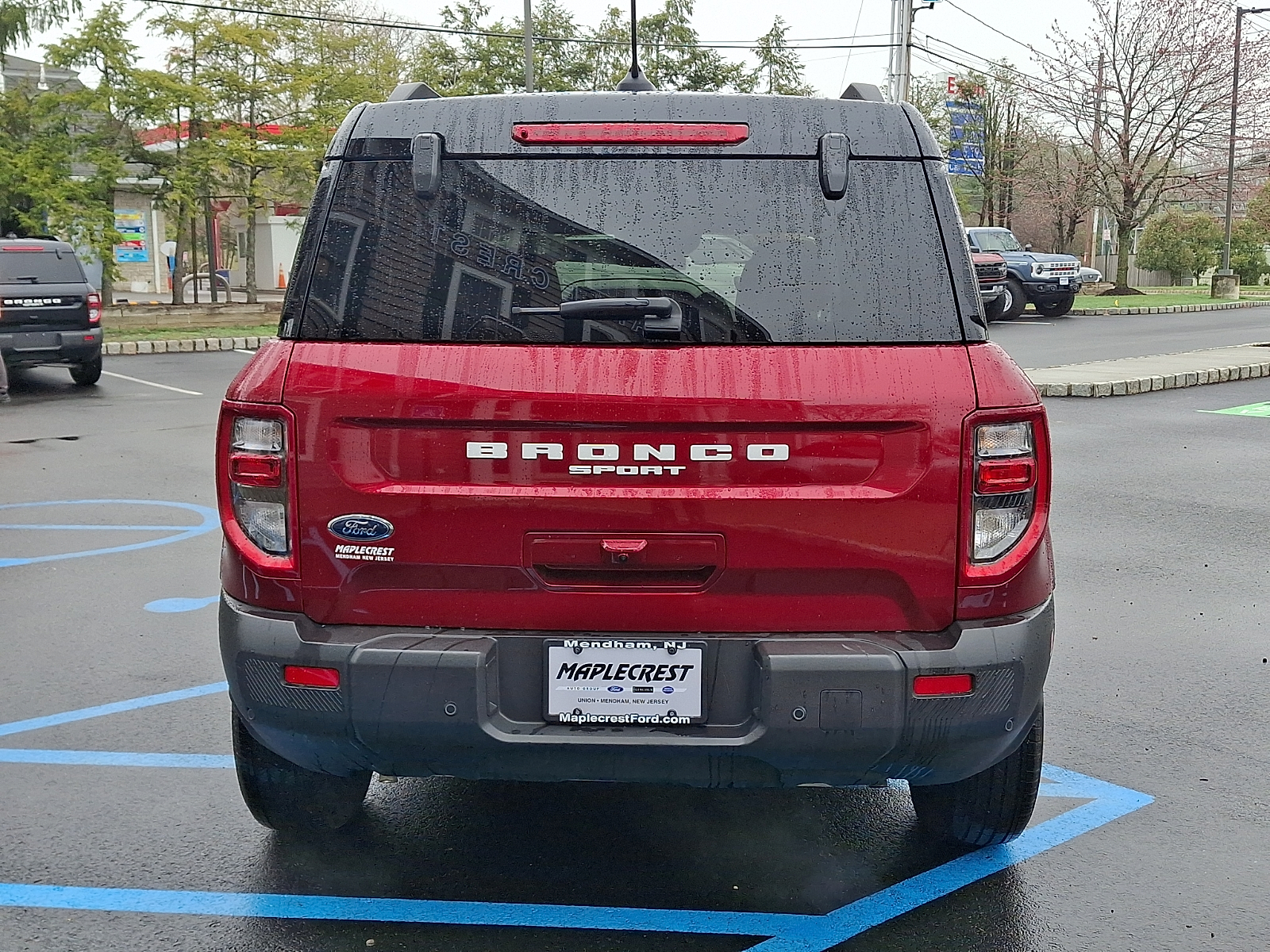 View vehicle photo 5