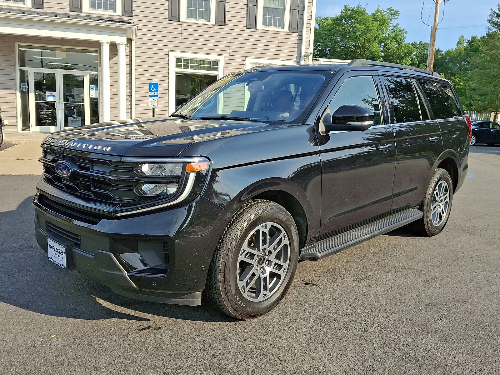Black Metallic 2025 Ford Expedition SUV / Crossover Four-Wheel Drive Automatic