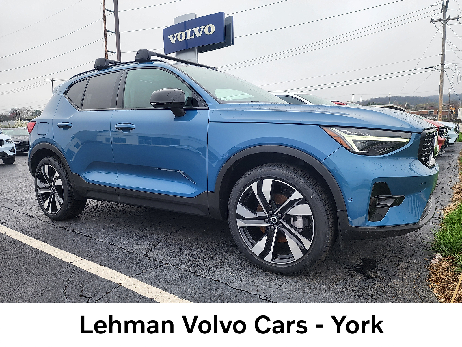 FJORD BLUE 2025 Volvo XC40 B5 Ultra Dark Theme AWD SUV / Crossover All-Wheel Drive Automatic