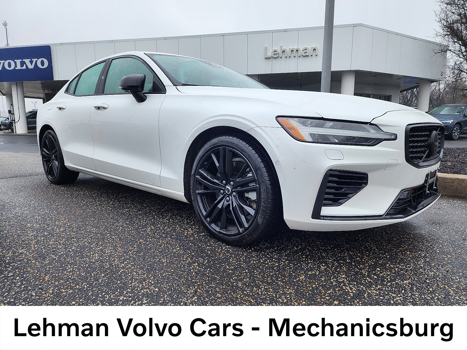 2025 Volvo S60 Recharge T8 Ultra Black Edition eAWD