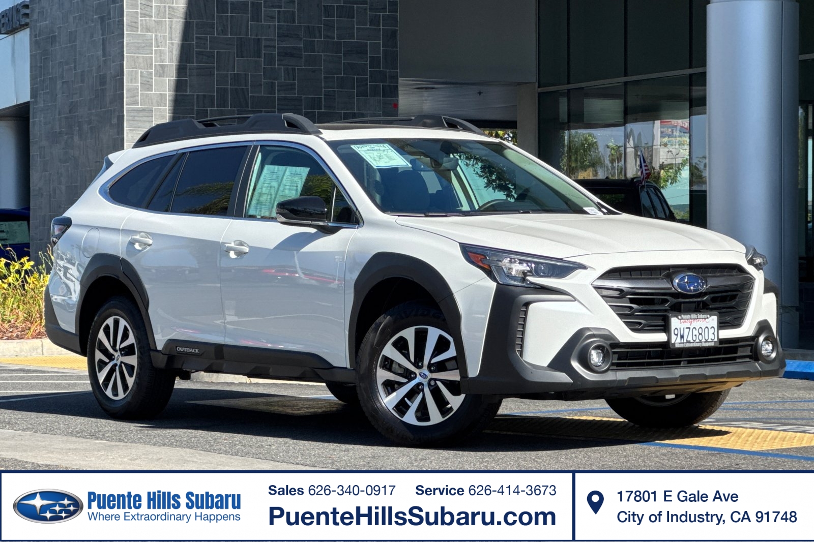 White 2025 Subaru Outback SUV / Crossover All-Wheel Drive Continuously Variable Transmission