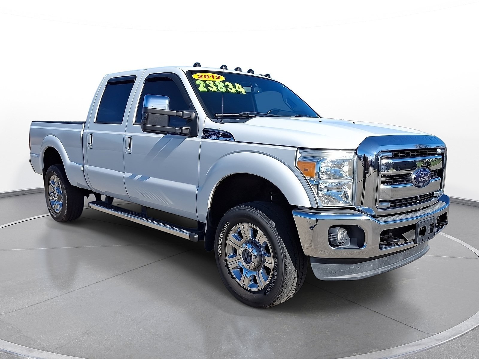 White Platinum Metallic Tri-Coat - UG 2012 Ford F-350 Super Duty Lariat Crew Cab 4WD Pickup Truck Four-Wheel Drive Automatic