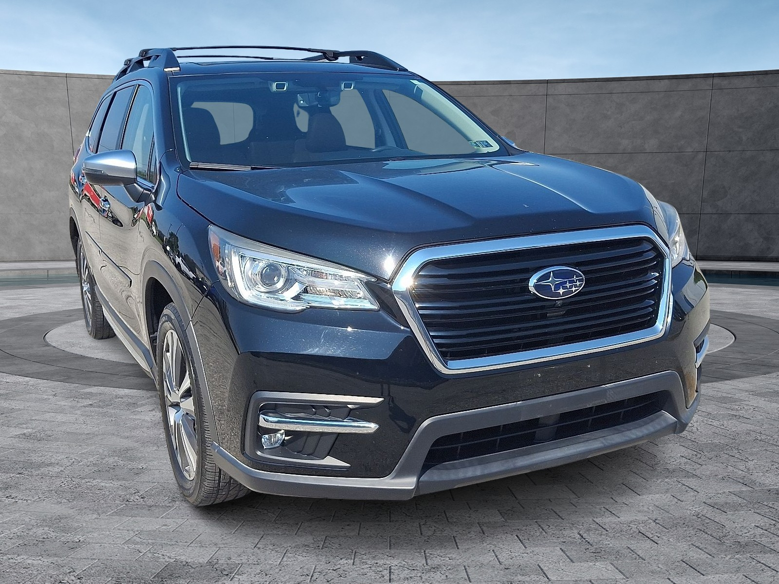 2020 Subaru Ascent Touring photo 2