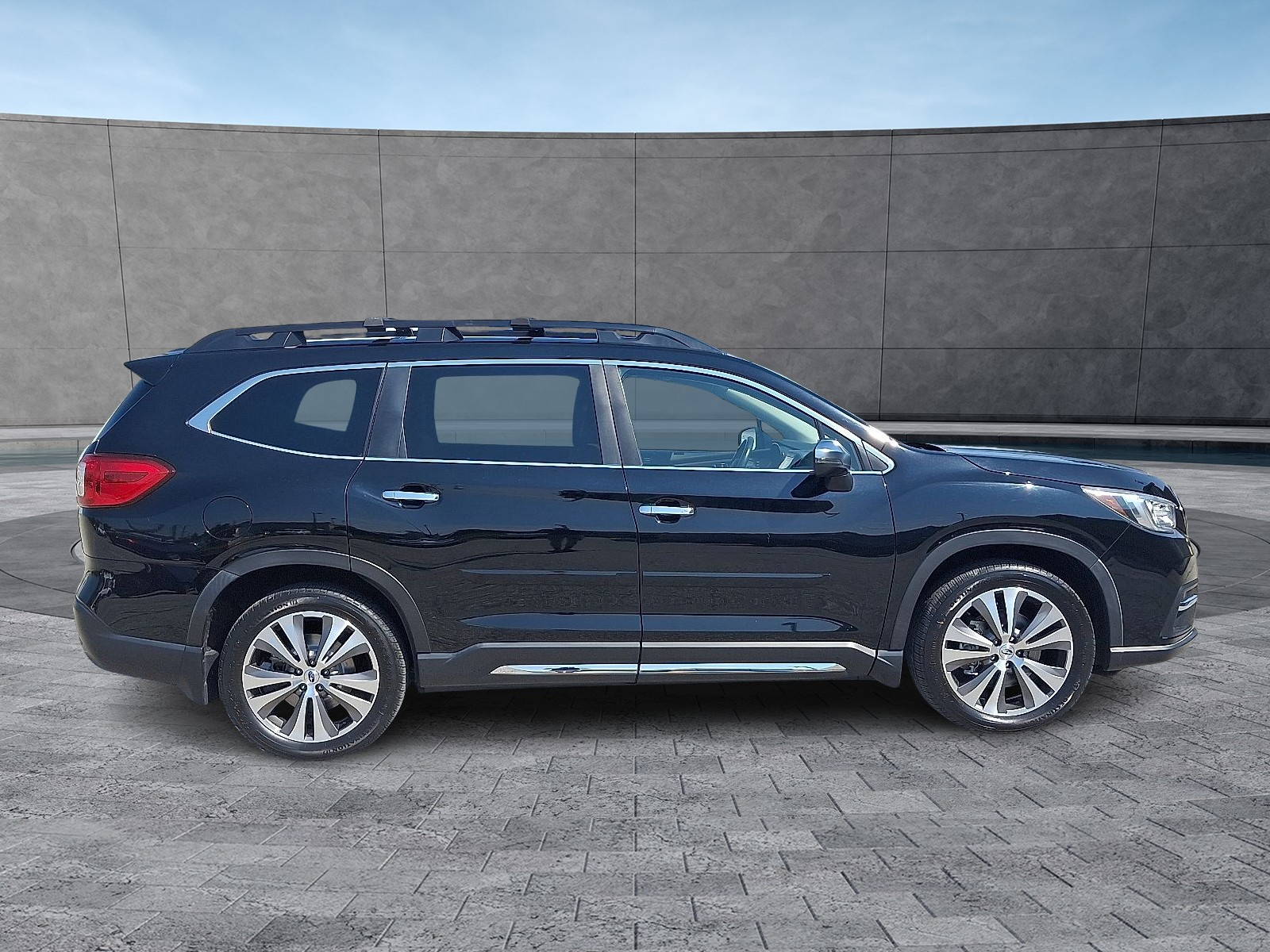 2020 Subaru Ascent Touring photo 12