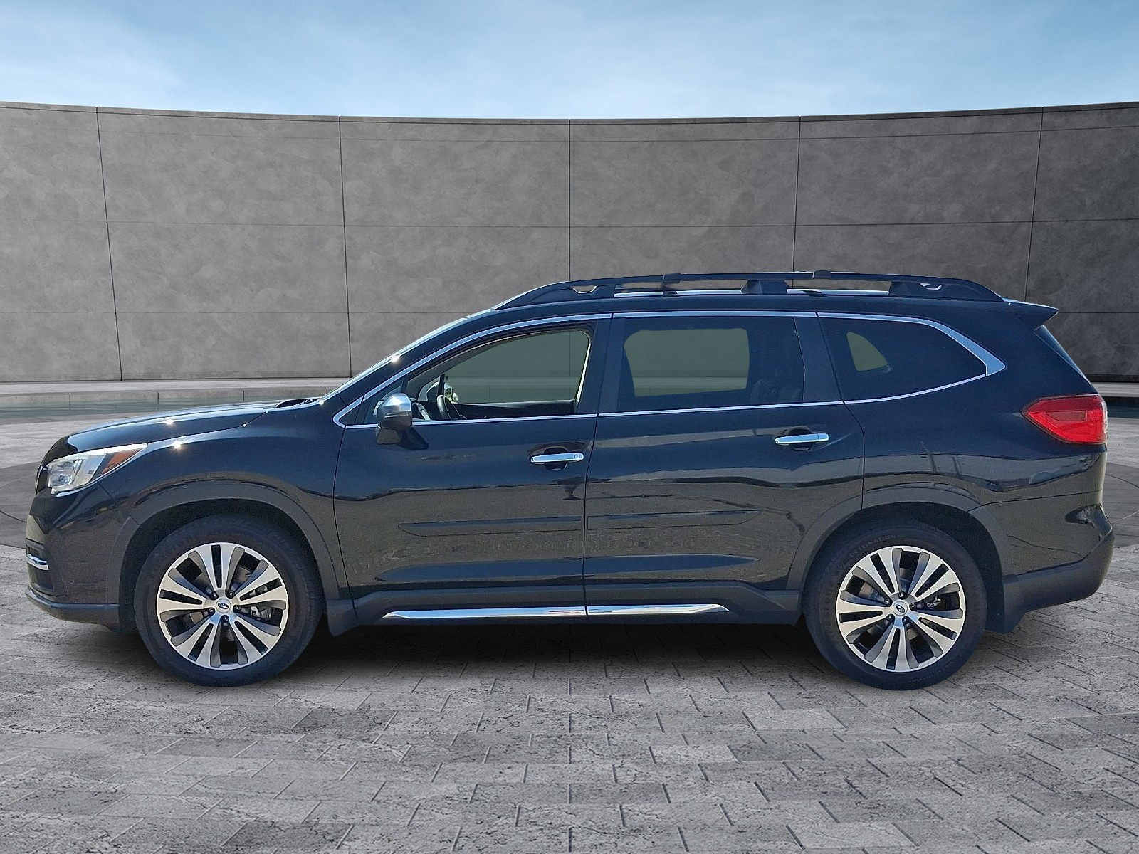 2020 Subaru Ascent Touring photo 6