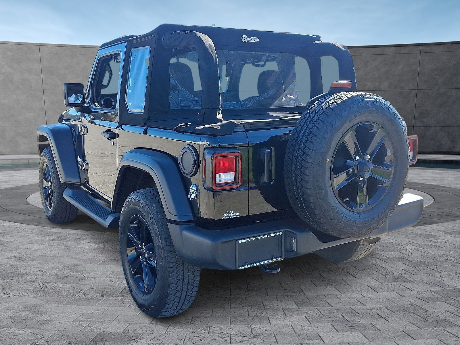 2021 Jeep Wrangler Sport S photo 6