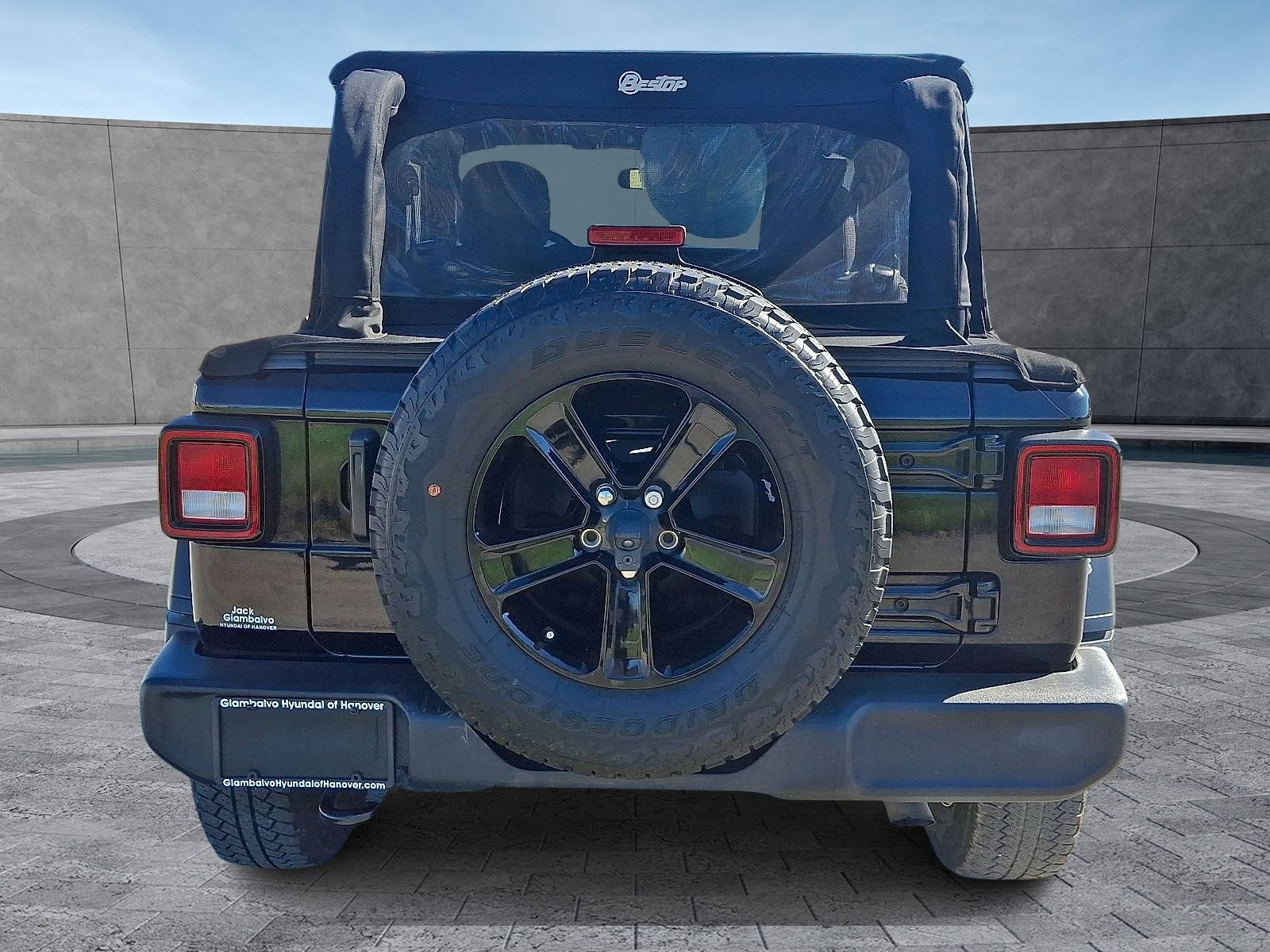2021 Jeep Wrangler Sport S photo 7