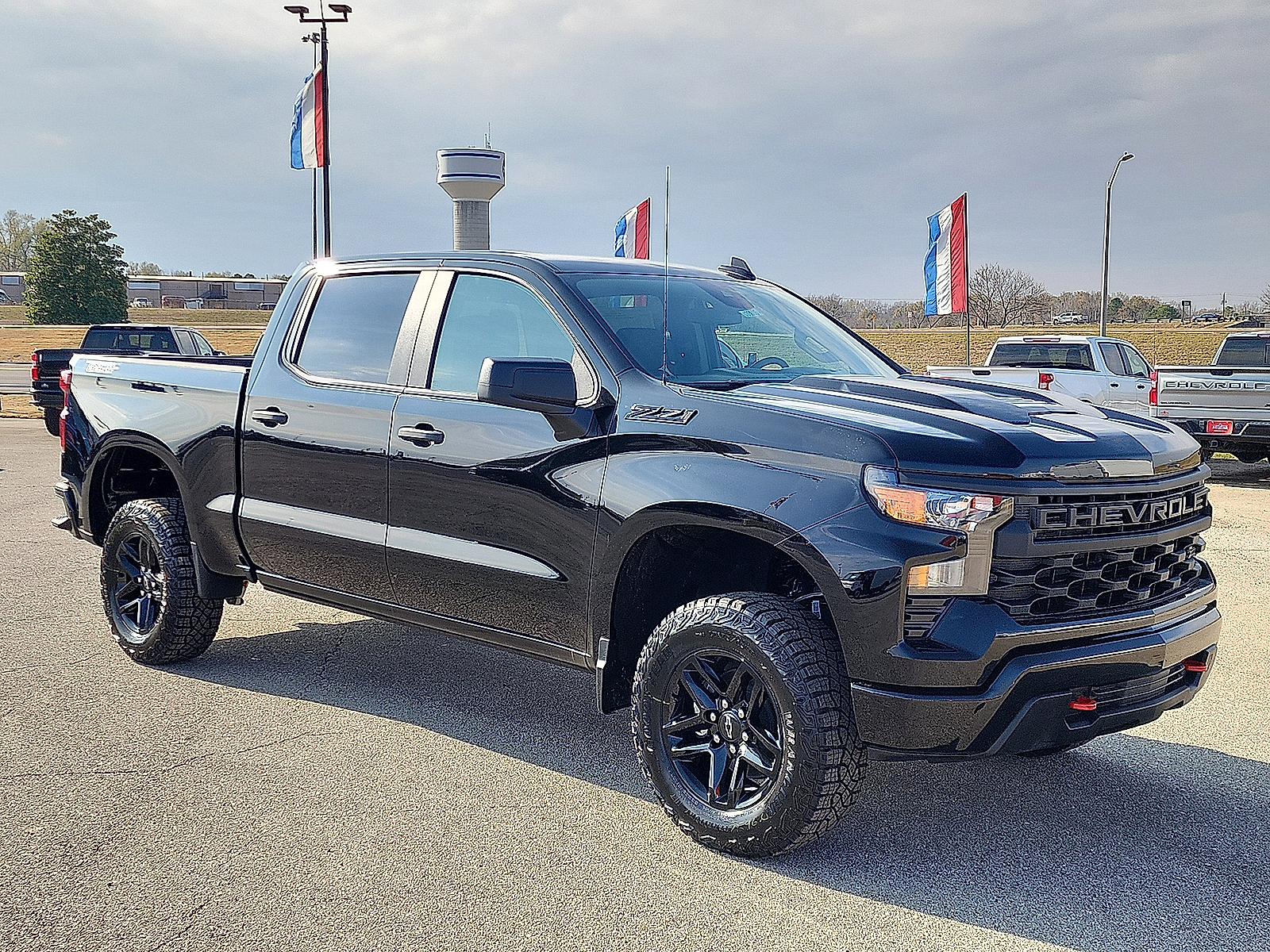 2026 Chevrolet Silverado 1500 Custom Trail Boss Crew Cab 4WD