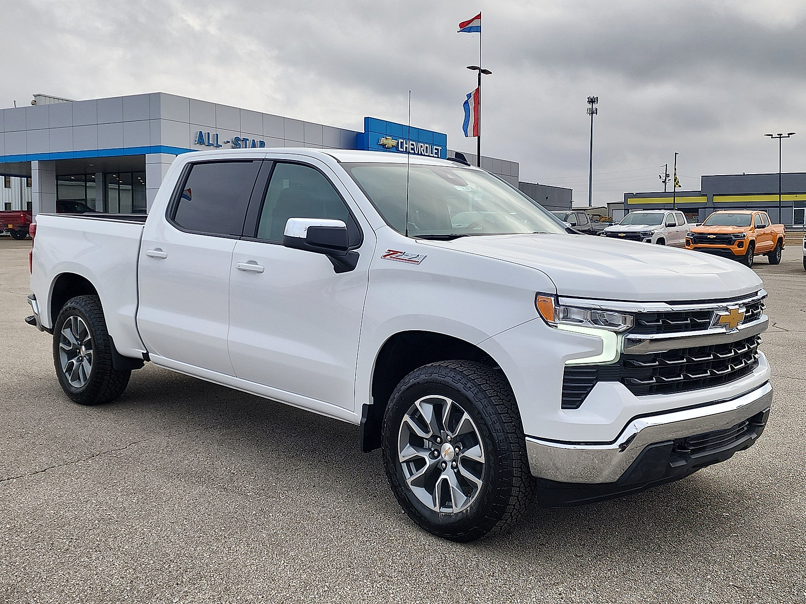 2026 Chevrolet Silverado 1500 LT Crew Cab 4WD