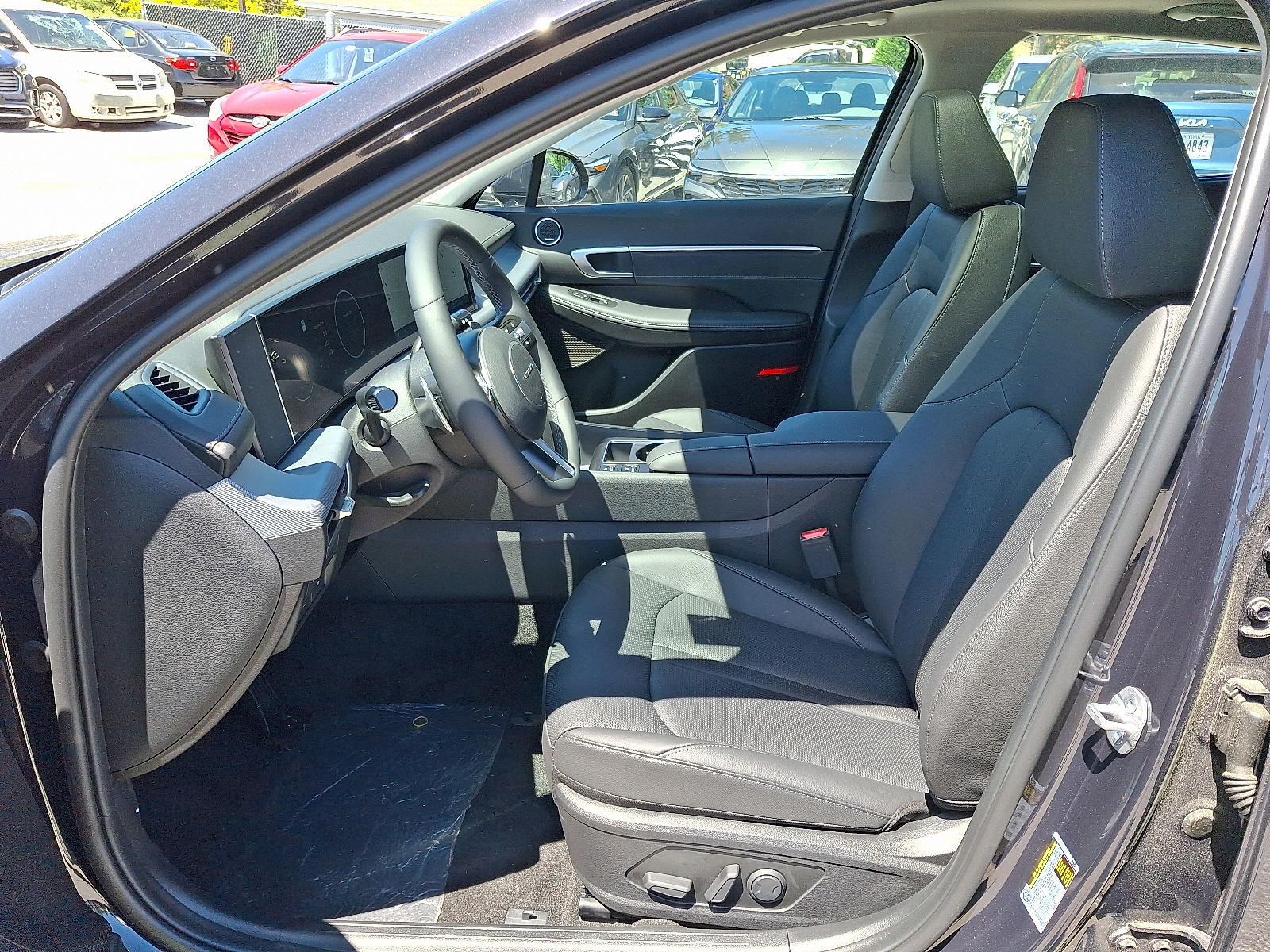 new 2025 Hyundai Sonata Hybrid car, priced at $39,185