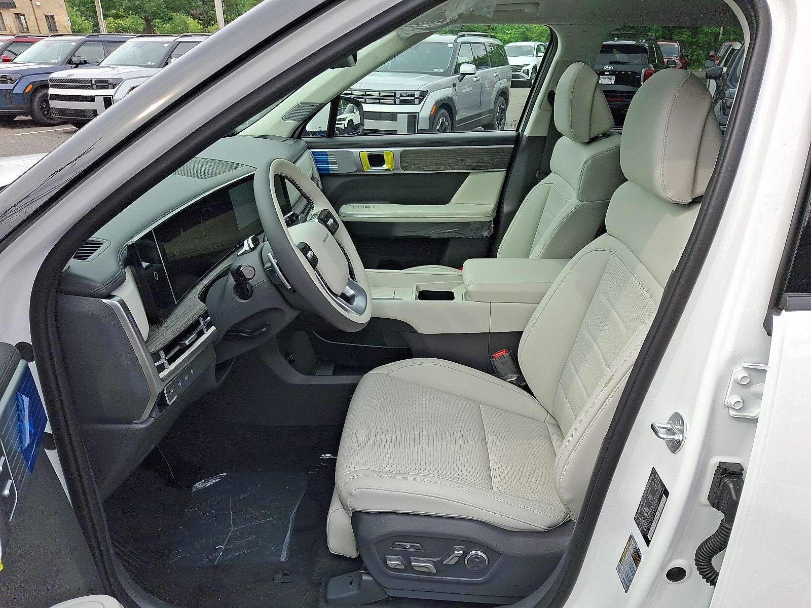 new 2025 Hyundai Santa Fe car, priced at $50,188