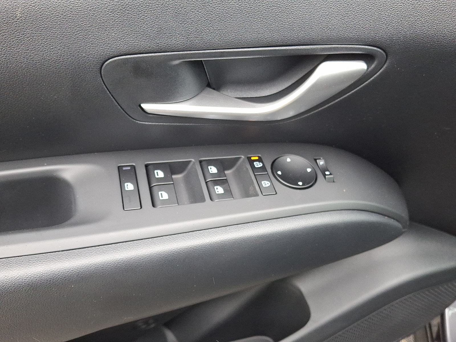 new 2025 Hyundai Tucson Hybrid car, priced at $38,475