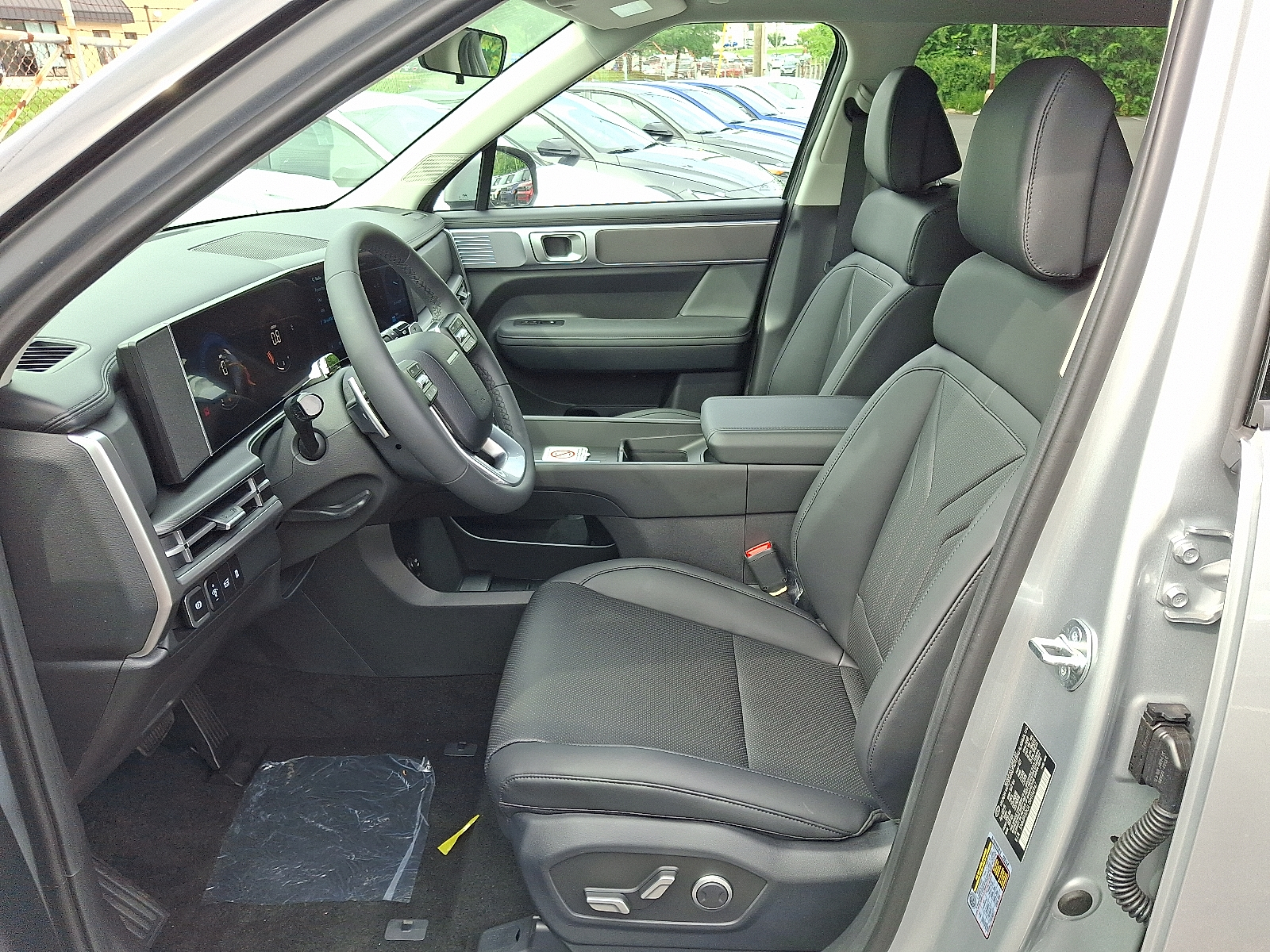 new 2025 Hyundai Santa Fe car, priced at $39,557