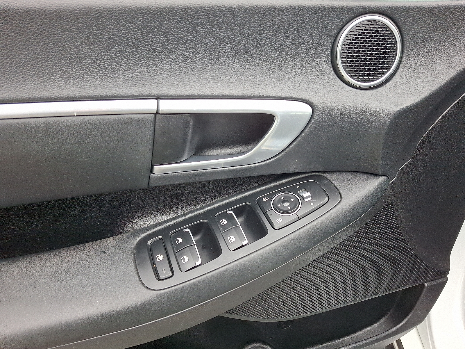 used 2021 Hyundai Sonata car, priced at $16,228