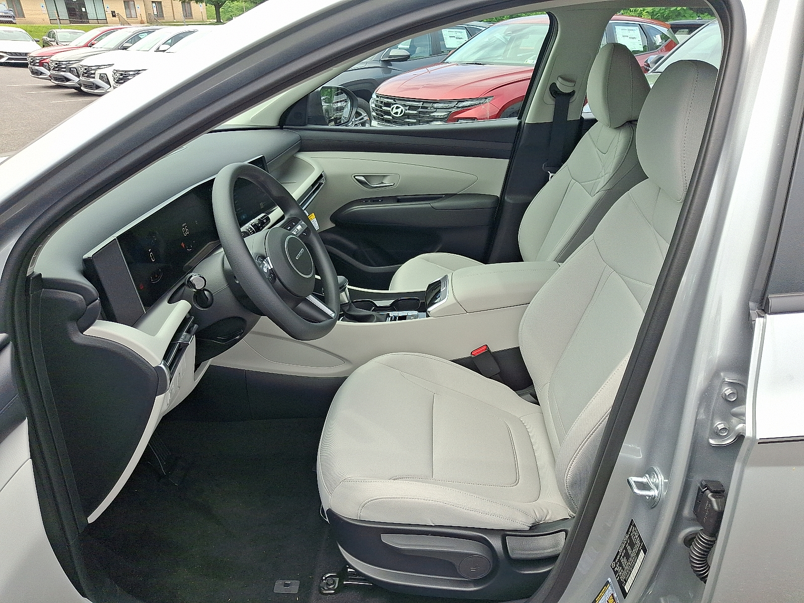new 2025 Hyundai Tucson car, priced at $31,435