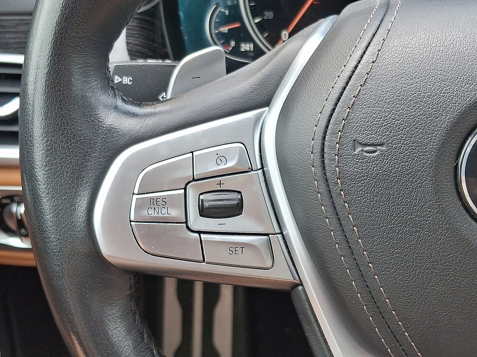 used 2019 BMW 750i car, priced at $27,892