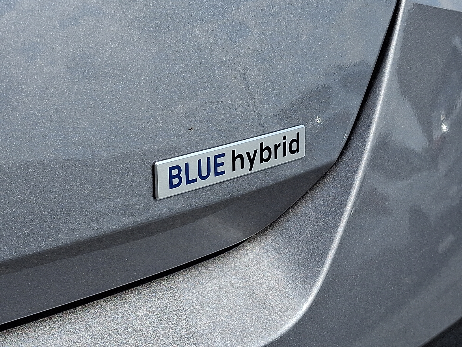 new 2025 Hyundai Elantra Hybrid car, priced at $27,250