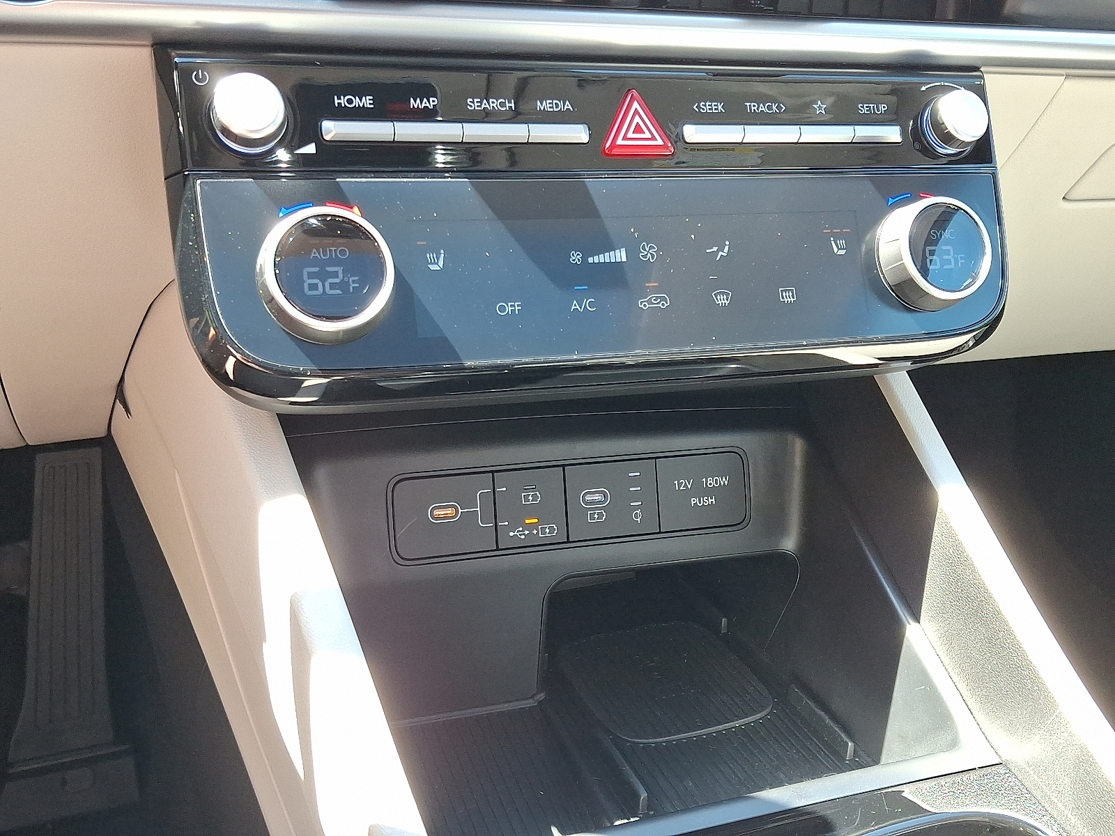new 2025 Hyundai Tucson car, priced at $35,447