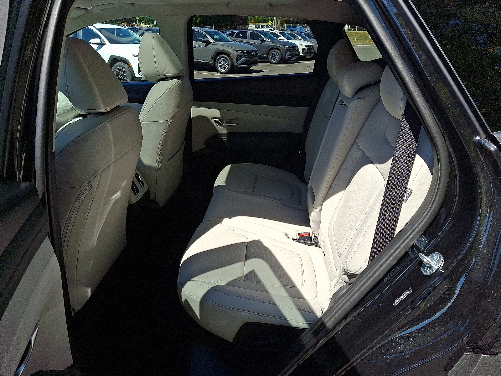 new 2025 Hyundai Tucson car, priced at $35,447