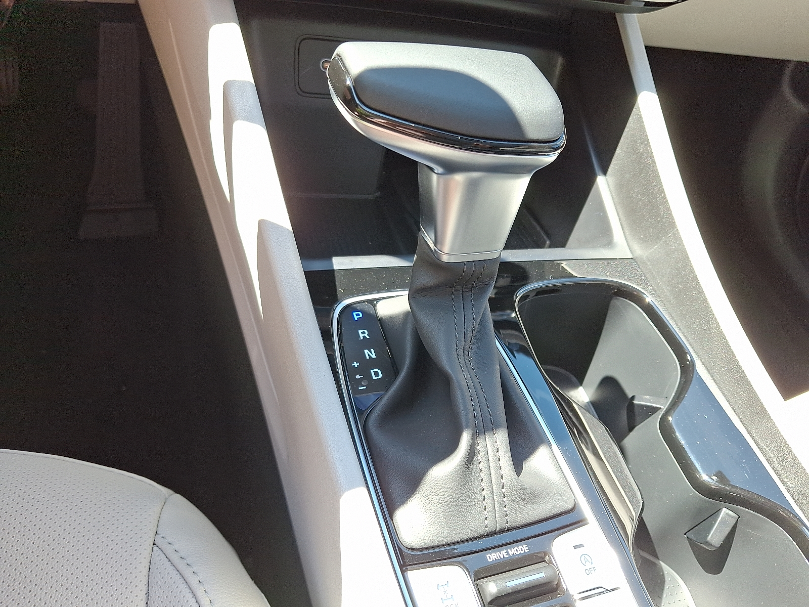 new 2025 Hyundai Tucson car, priced at $35,447